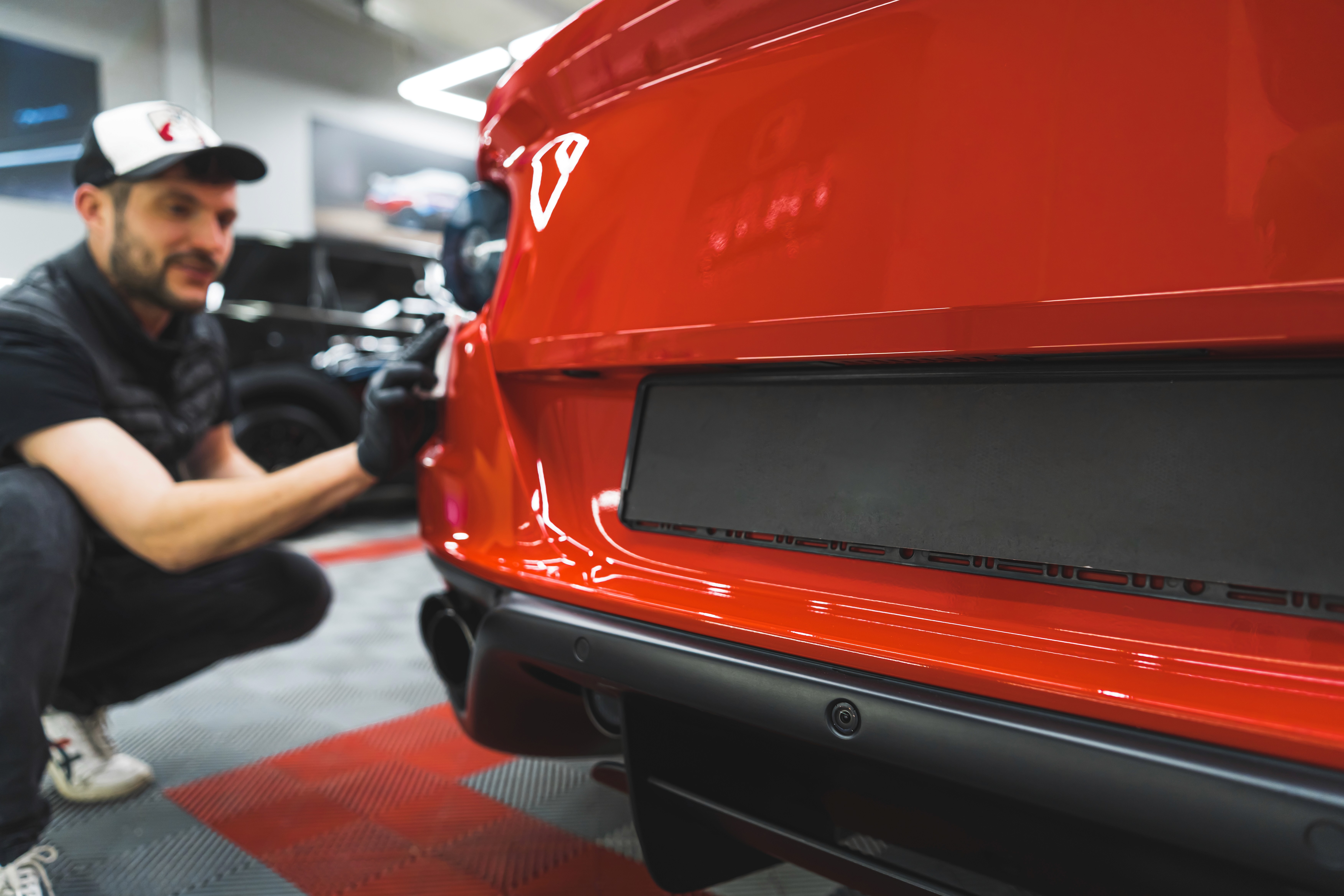Profi Detailing Kurs in der Schweiz – Intensives Training für Fahrzeugaufbereitung und Lackpflege