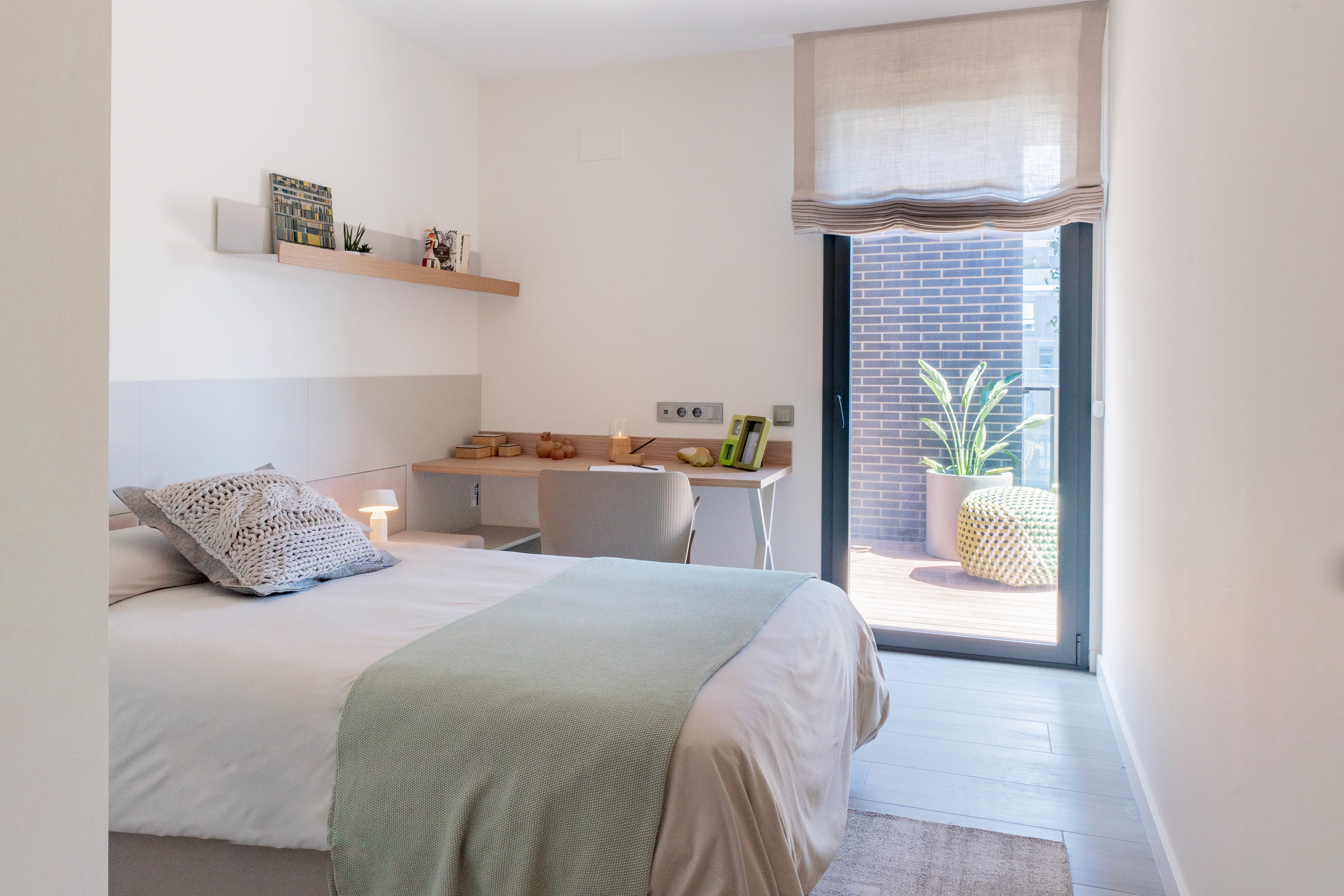 Cocina Arclinea con acabados en mármol y madera de alta gama