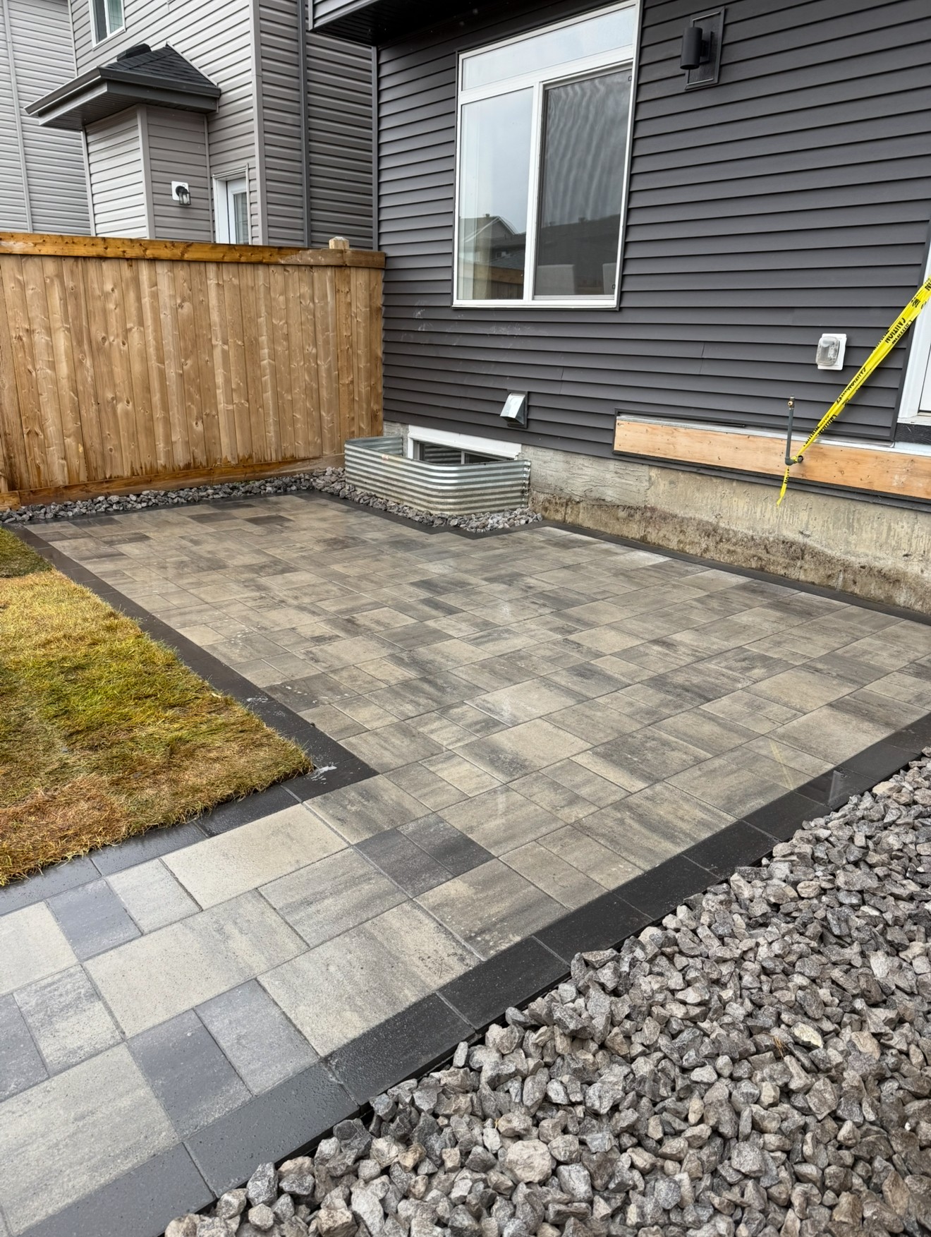 Patio Edmonton | New Earth Landscaping