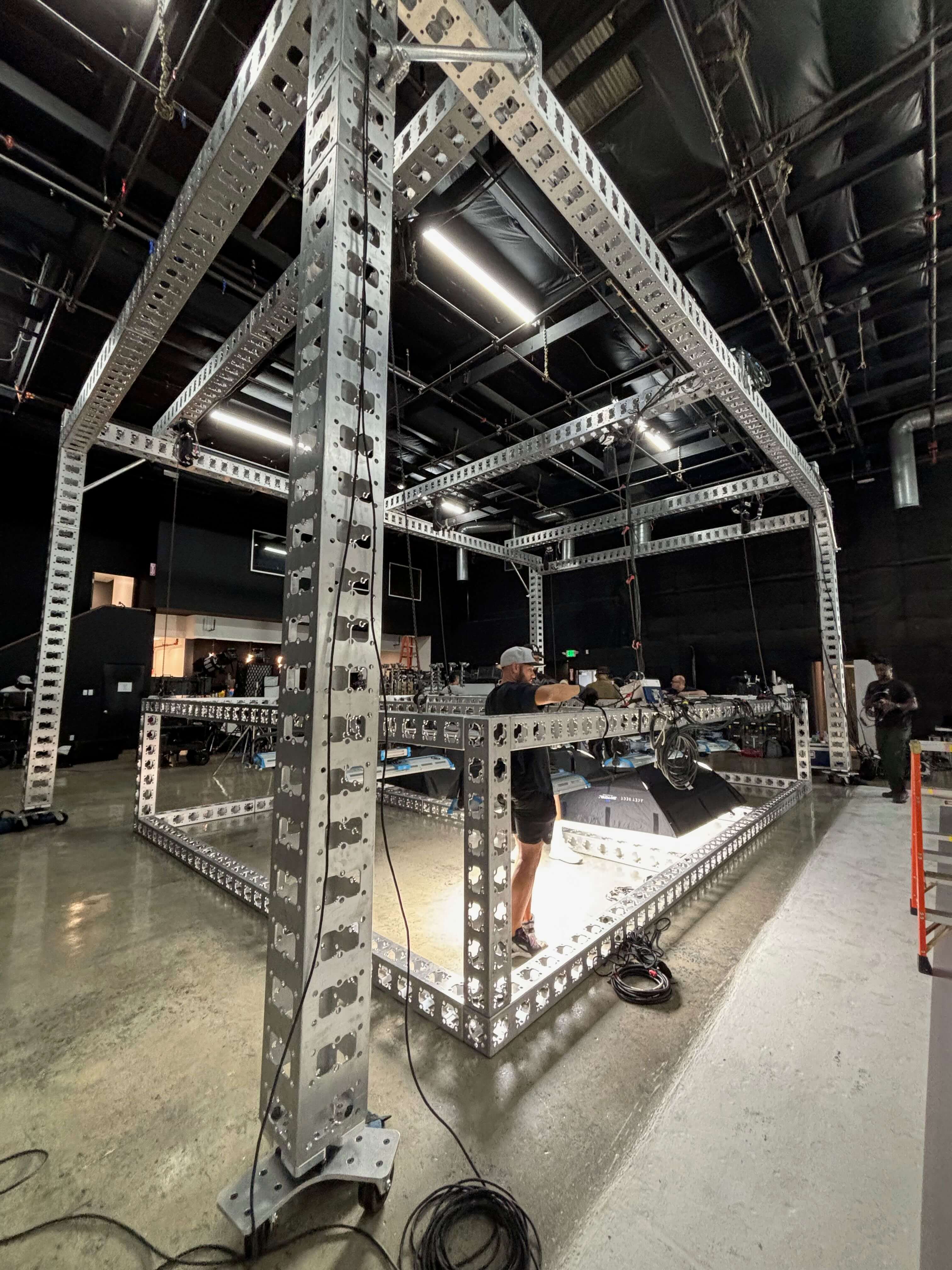 rolling modulus-x grip structure