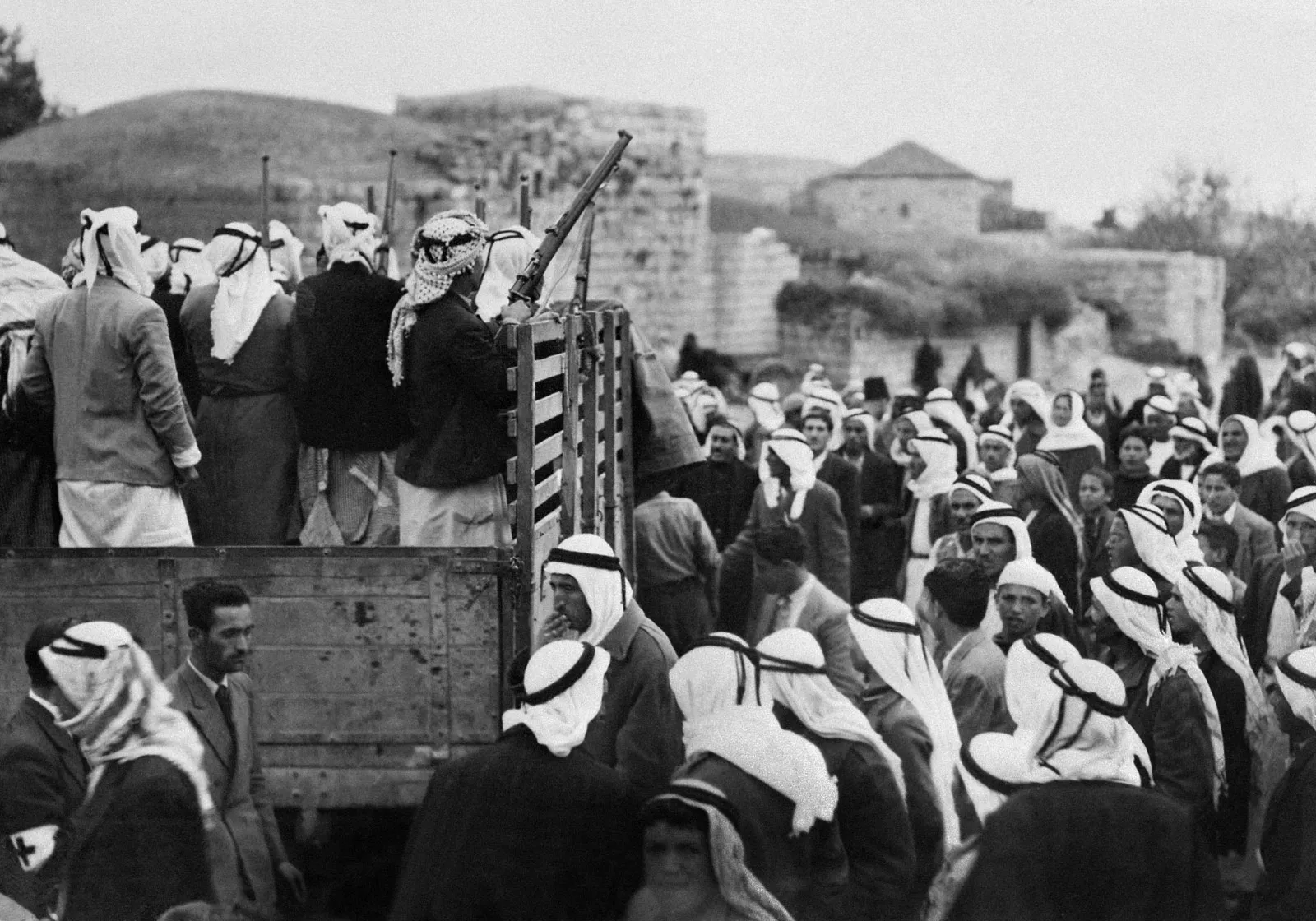Arabs Mapping Palestine Grab
