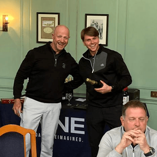 Vianet and Customers at Presentation