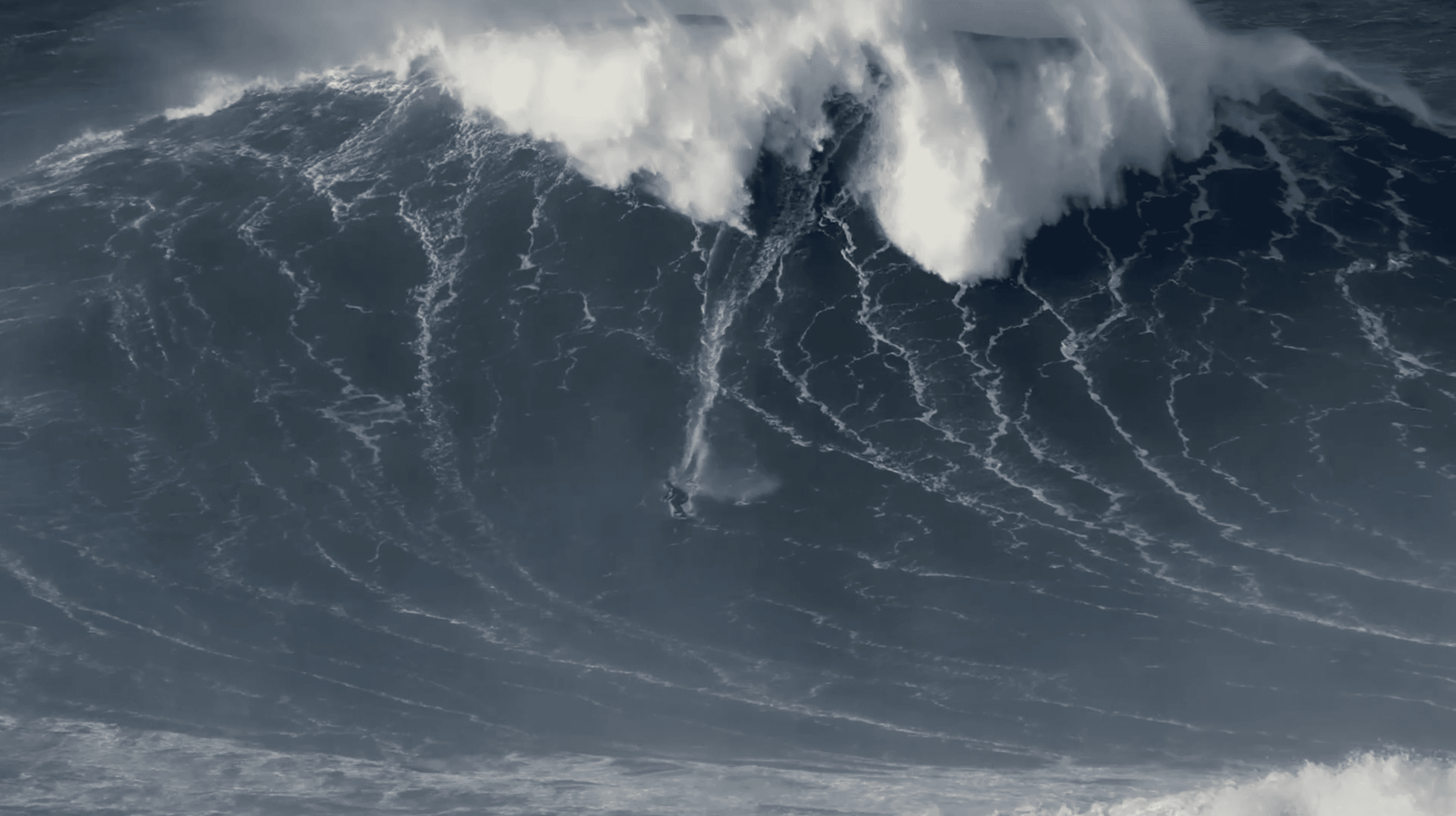 nazare-redbull-tehua