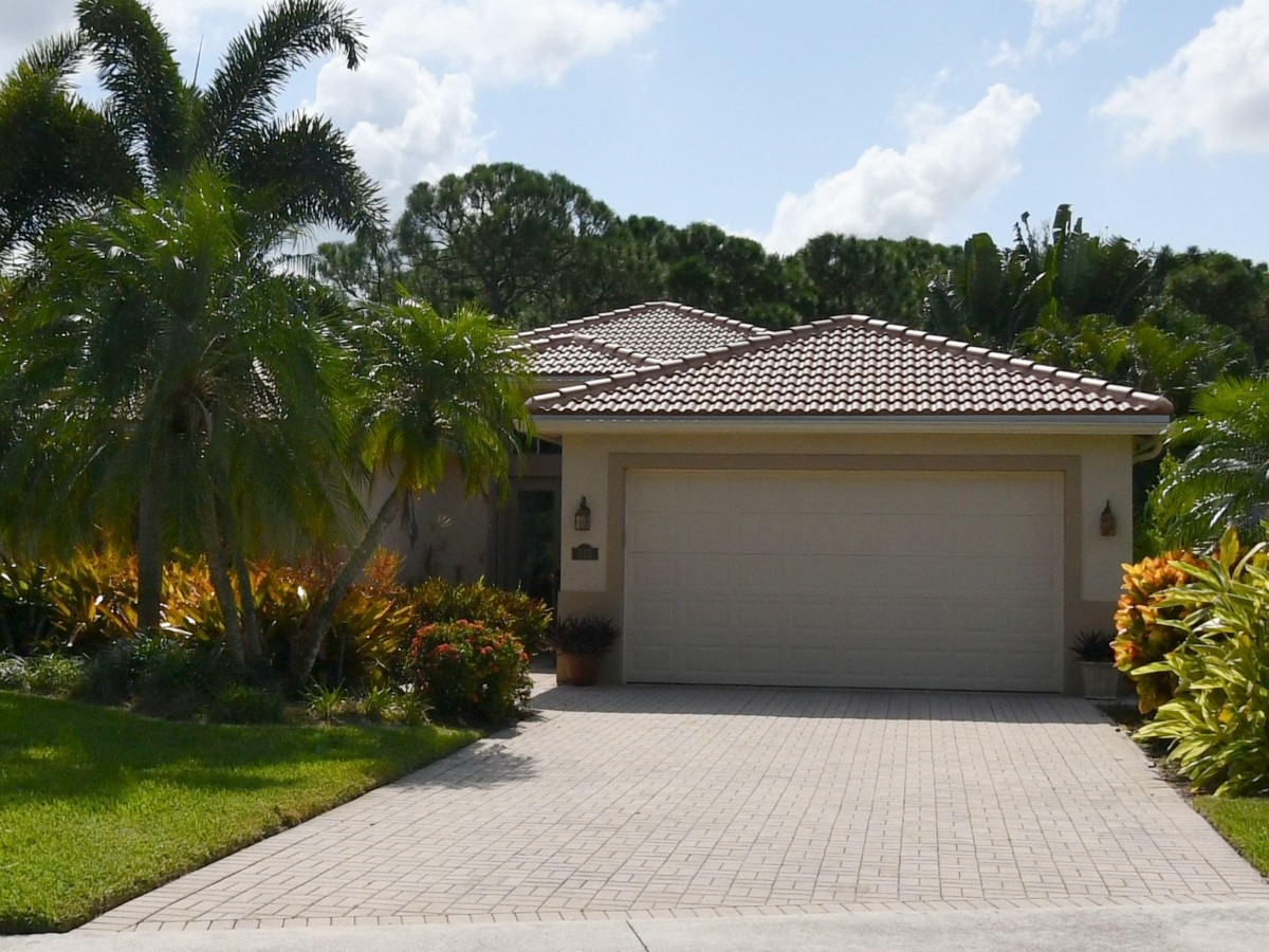 2023 Roof Replacement in Lake Charles, Saint Lucie West, Port St Lucie with Westlake Estate S Tile in Canyon Clay