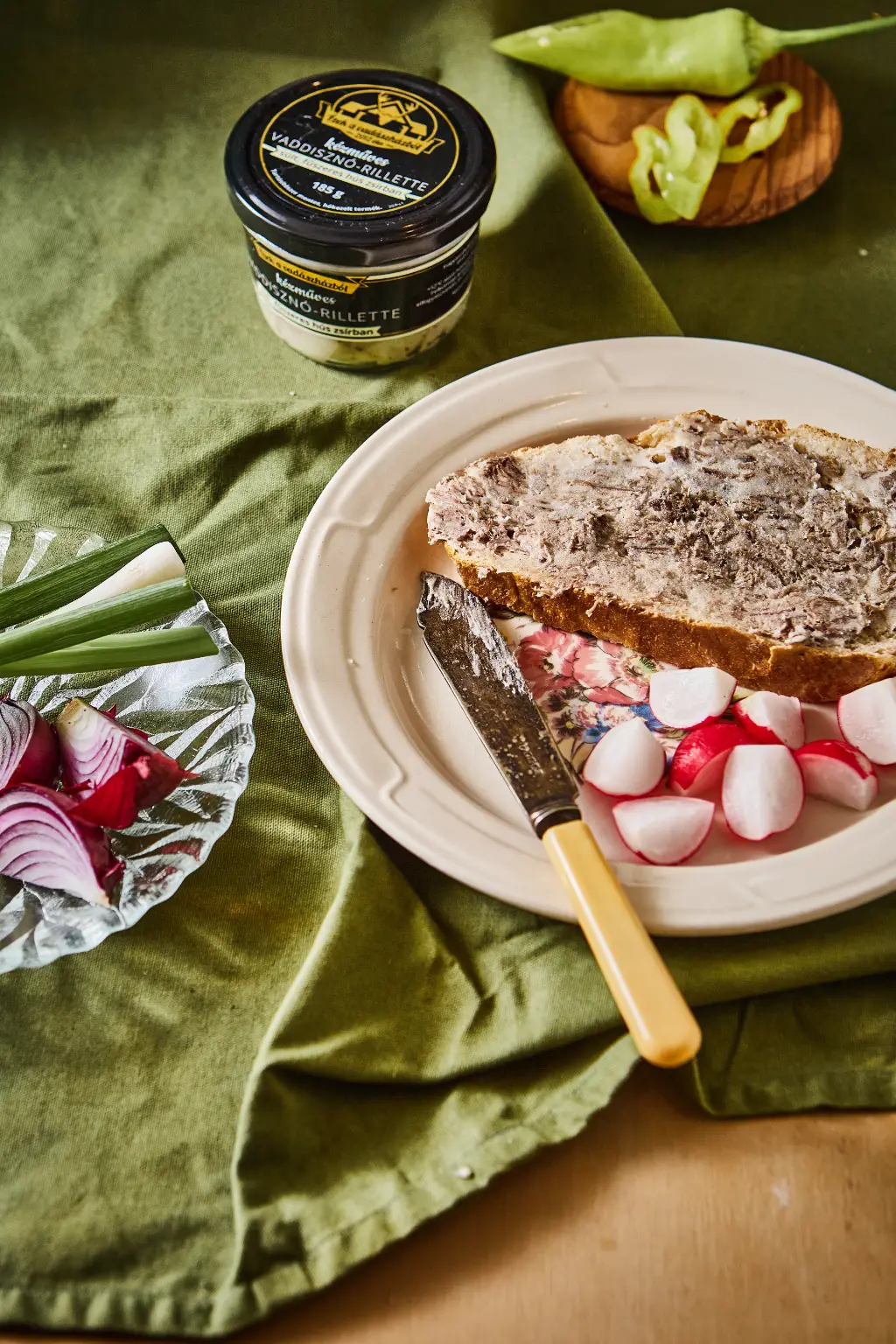 solid agency gasztrofotozas foodstyling izek a vadaszhazbol pastetom fmcg etelfoto
