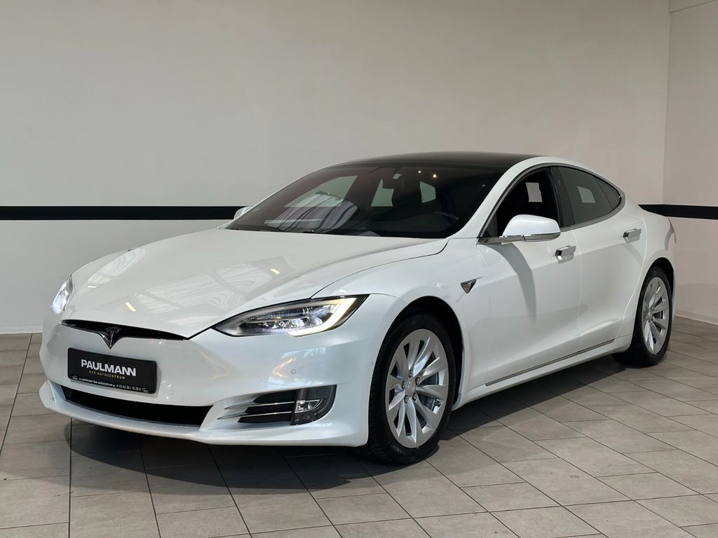 TESLA Model S 2018 WHITE Gebrauchtwagen - Hauptansicht