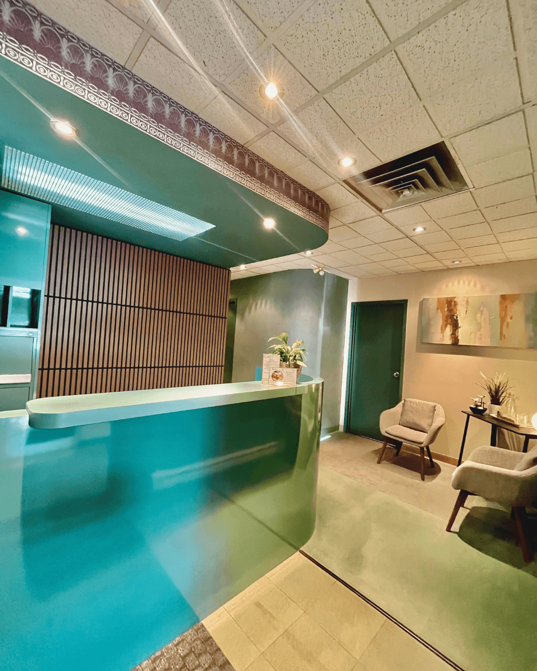 Doctor meeting doctor