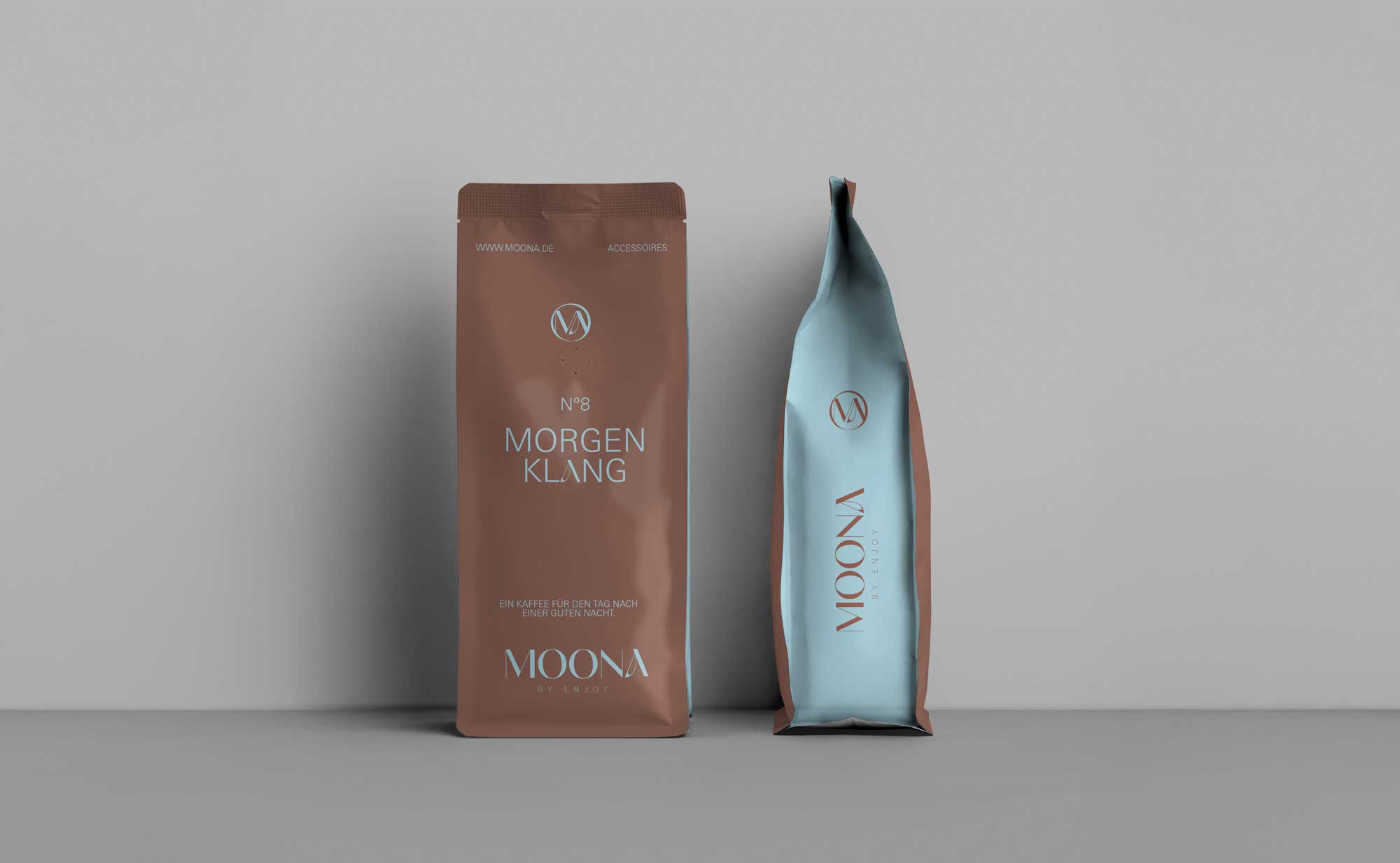 MOONA Verpackungsdesign – hochwertig inszeniert mit markentypischer Farbigkeit und eleganter Typografie
