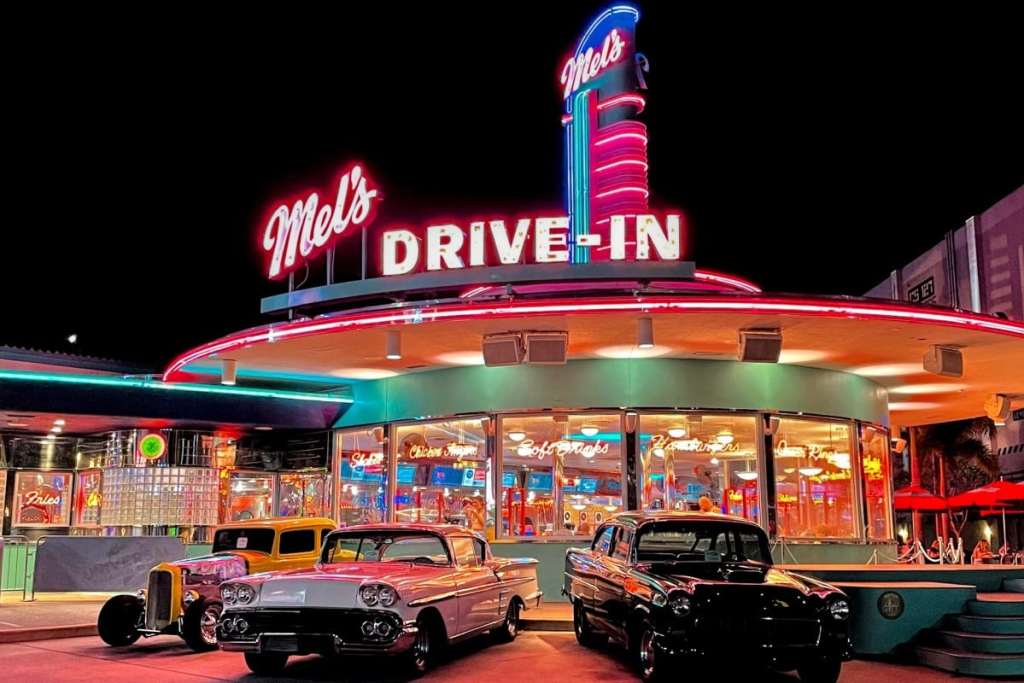 mel's drive-in, universal studios japan