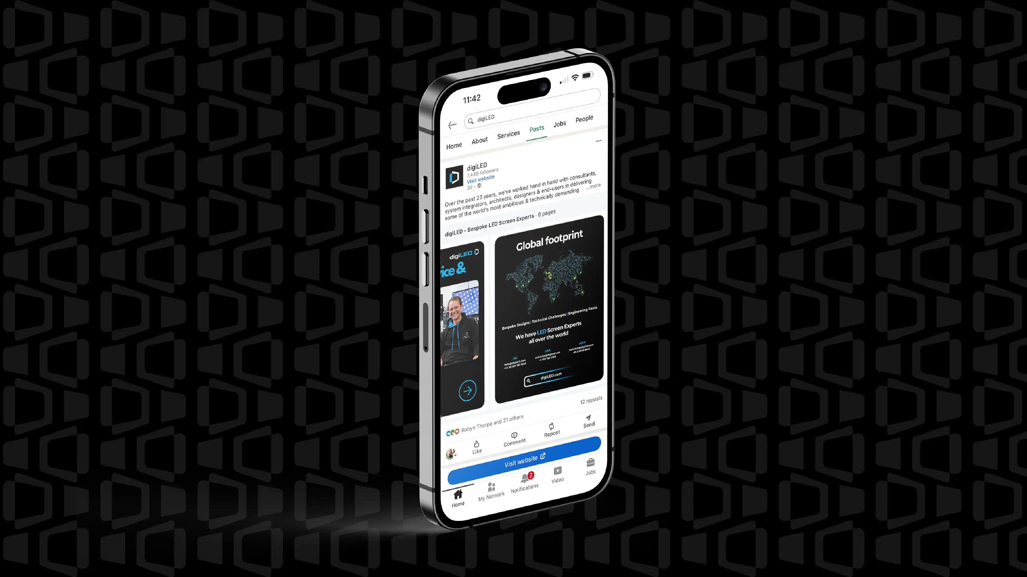 Advertising Social Media