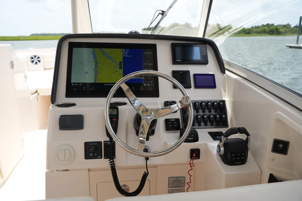 Boat thumbnail 13
