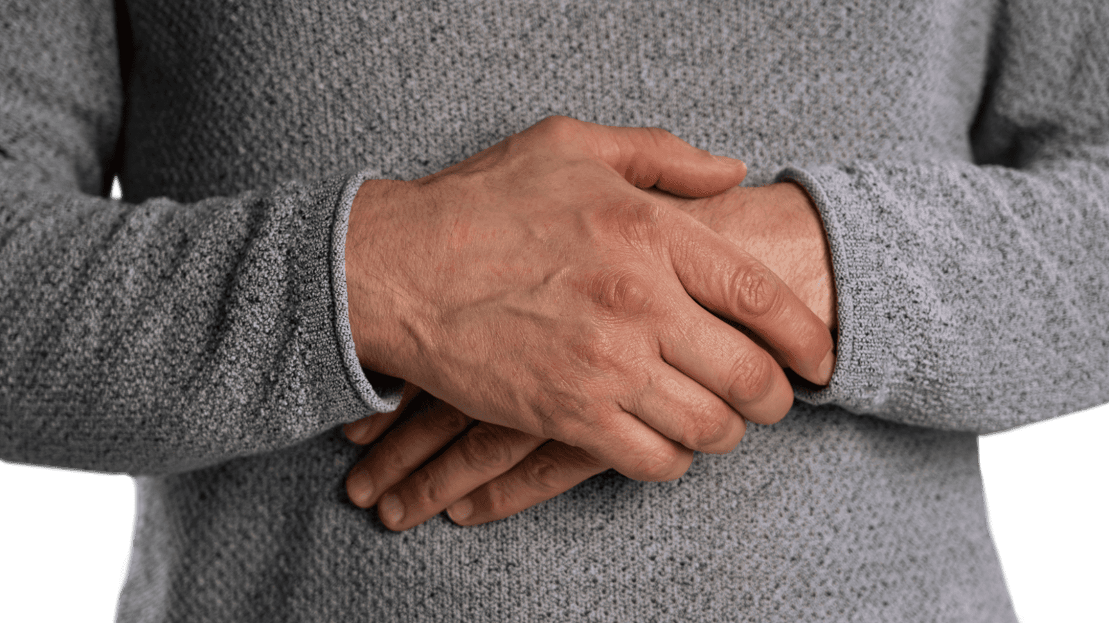 Homem com dor abdominal