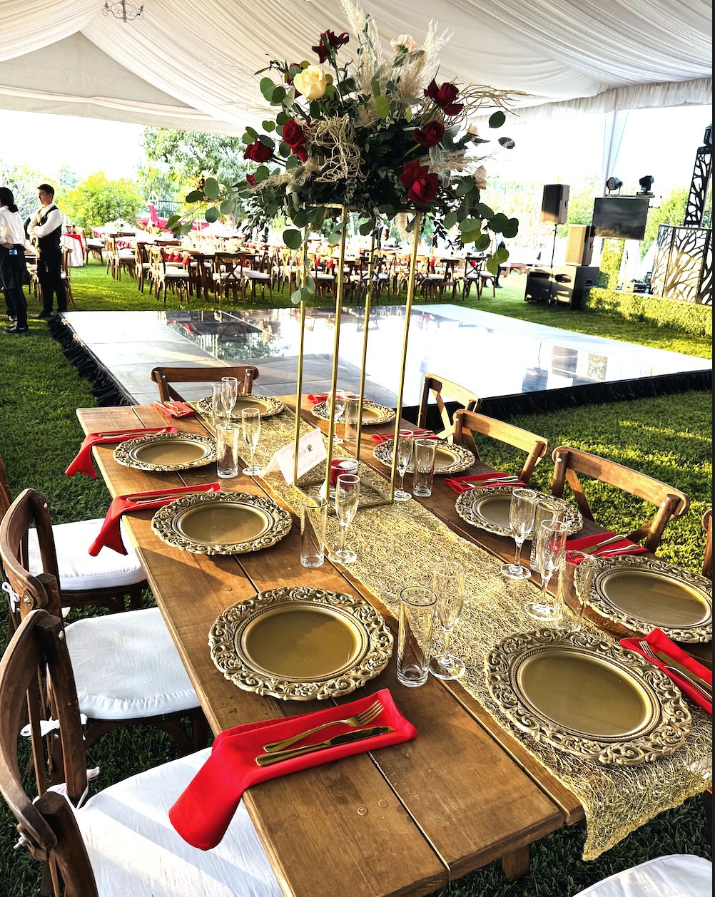 minimalist-living-room-inside-a-mediterranean-villa