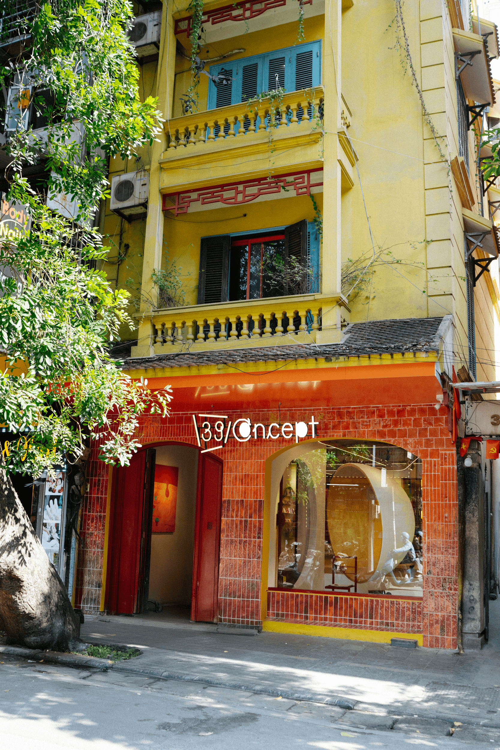 A black and white photo of a ceiling