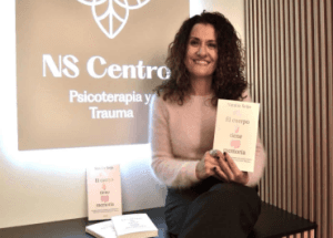 natalia seijo con su nuevo libro