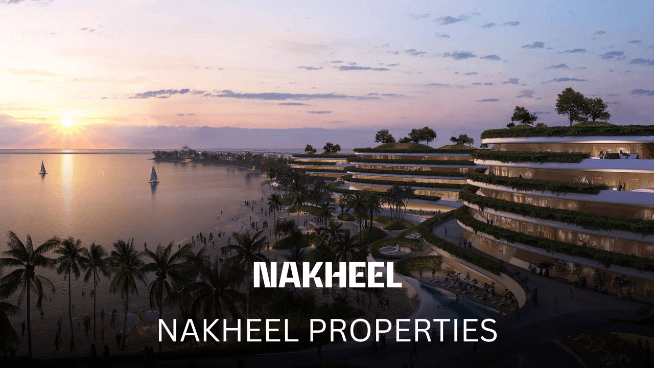 Close-up of a japanese macaque monkey's face.