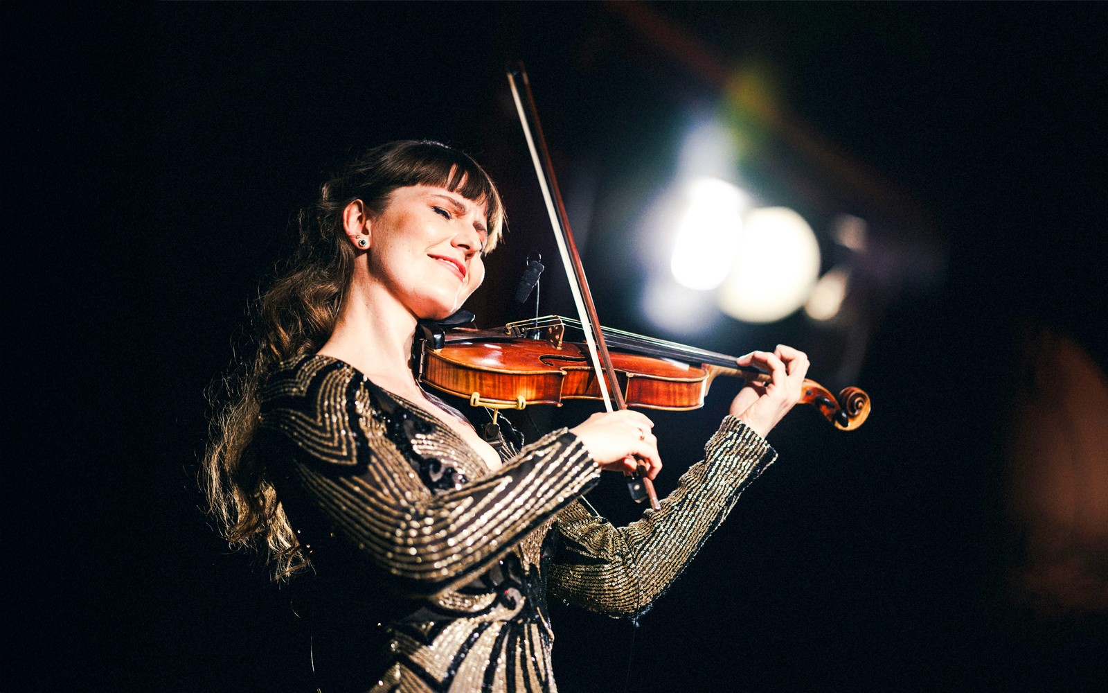 小提琴家将在维也纳普拉特的施特劳斯音乐会上演出。