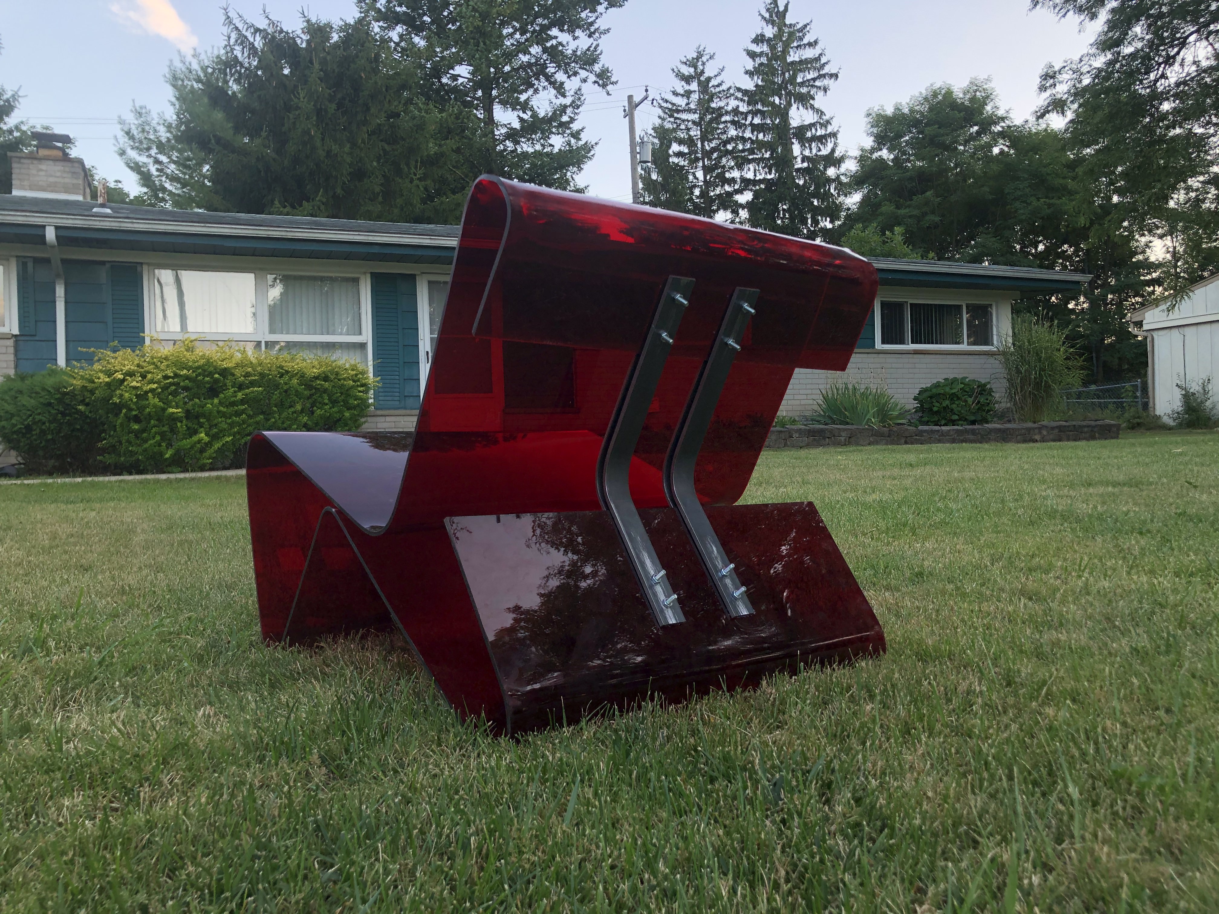 LC2 Acrylic red