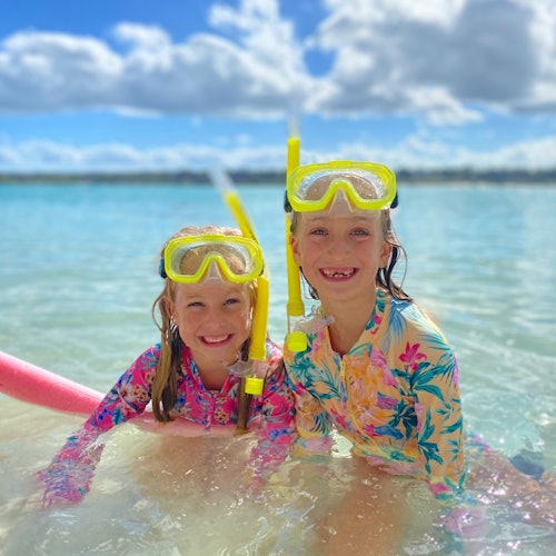 K'gari: Guided Boat Tour from Hervey Bay + Lunch tickets