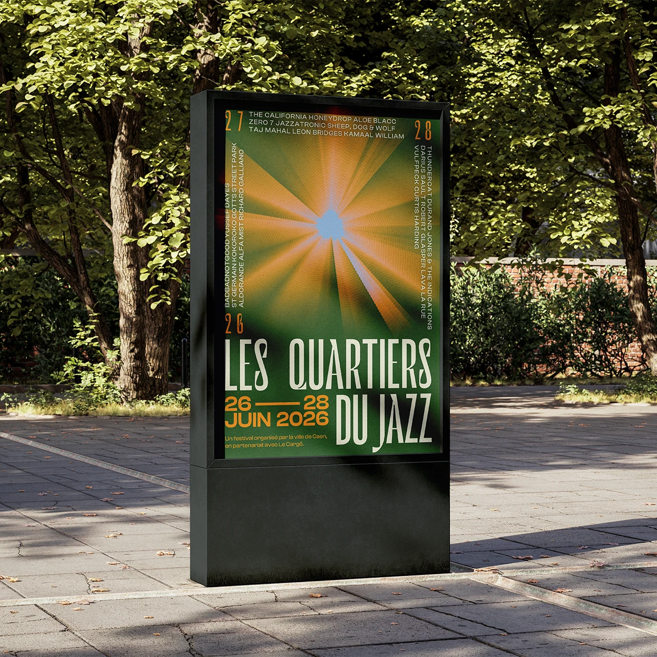 Affiche des Quartiers du Jazz collé dans un panneau en ville