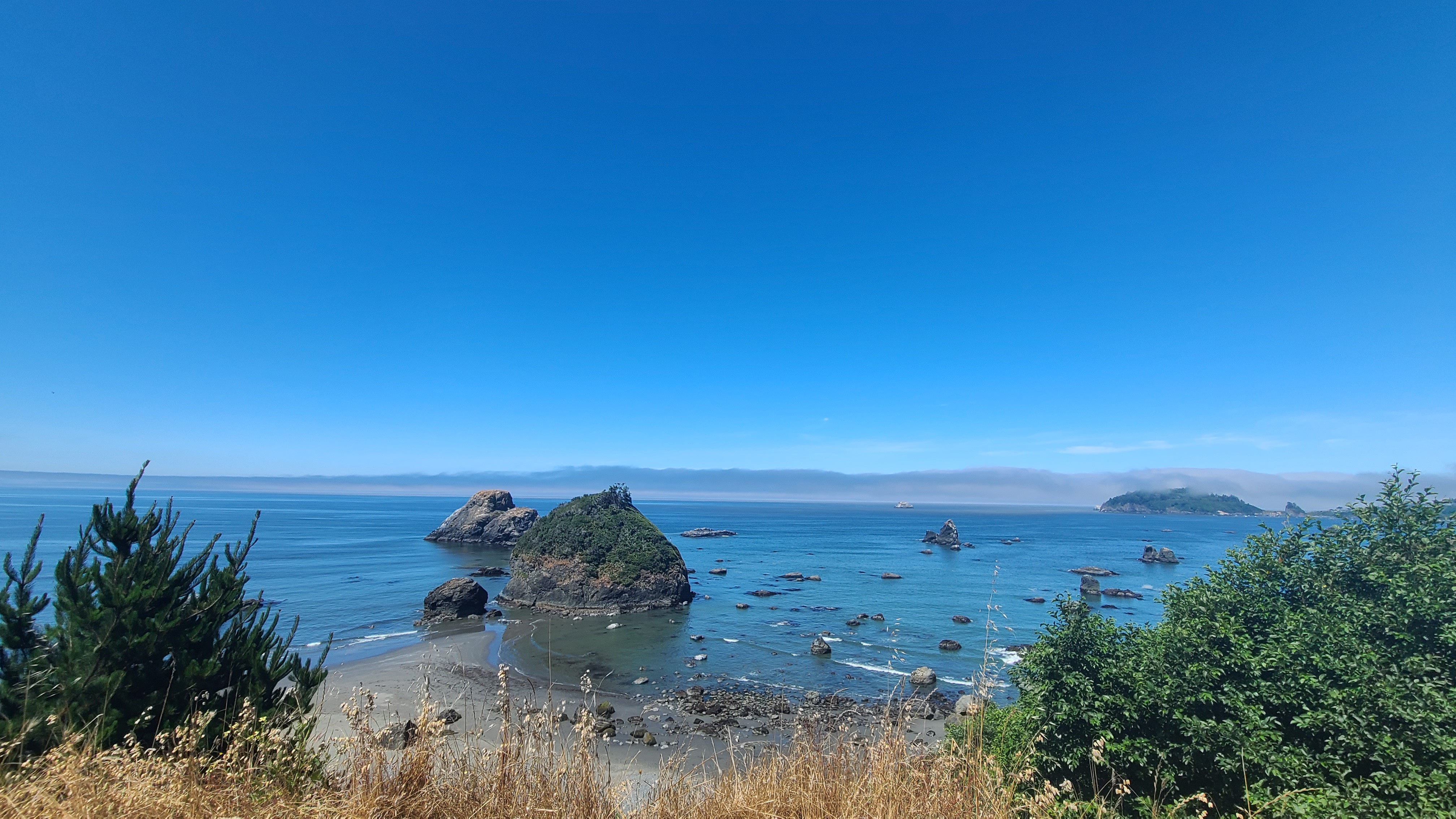 Rocks in the pacific ocean