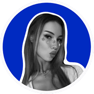 Portrait of Daniel Hayes, founder of EarlyBird.