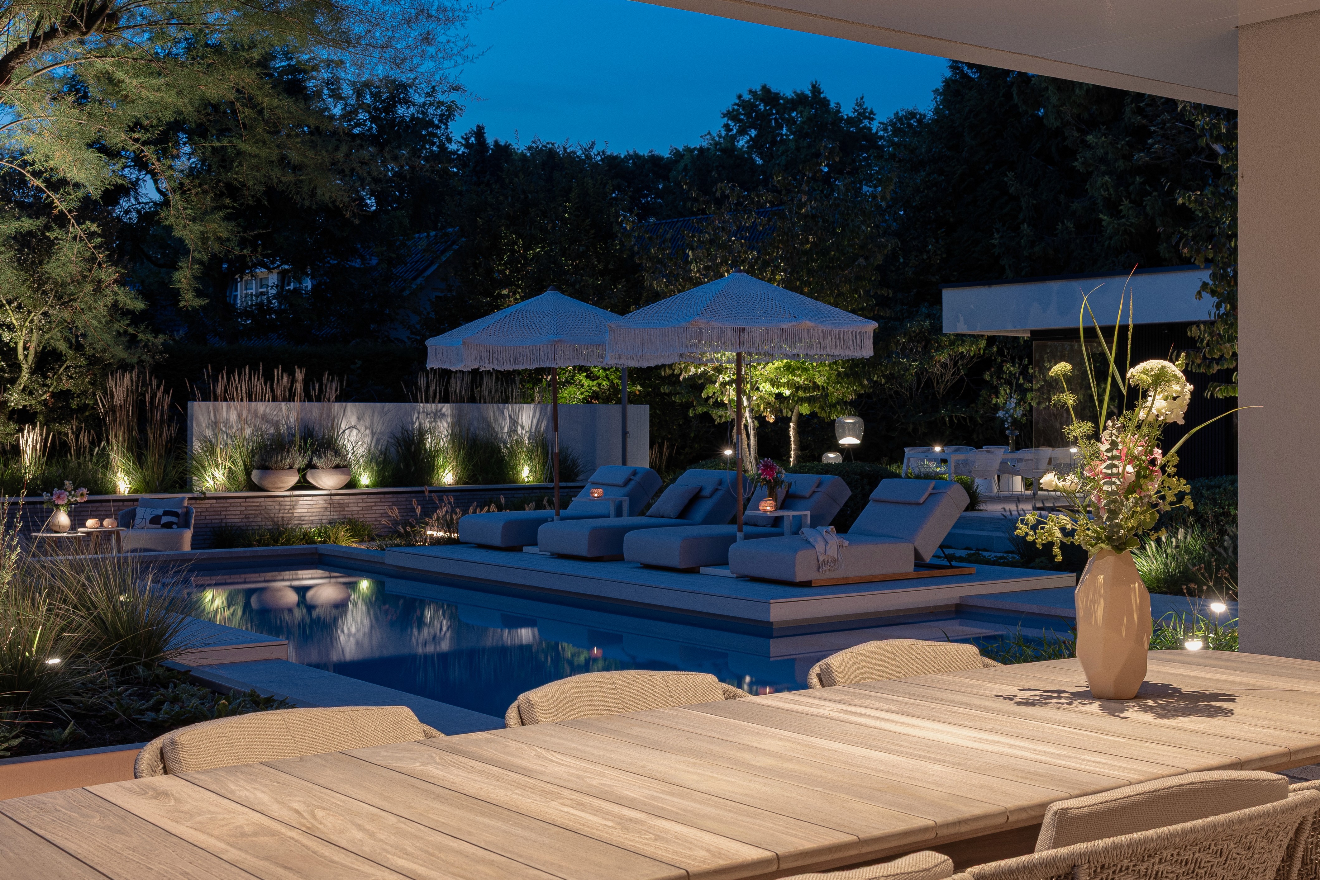 Here comes the alt text