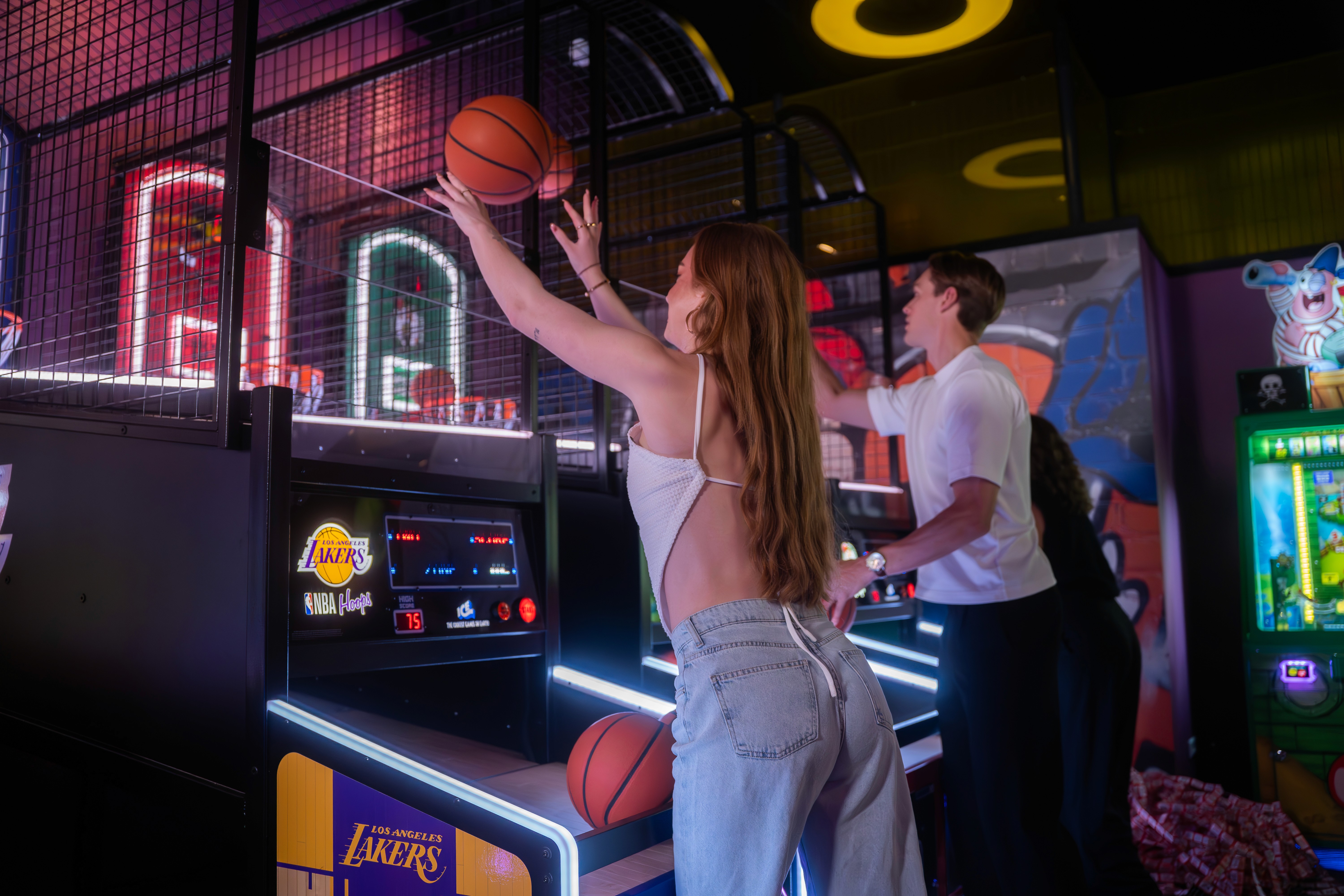 The image featured in the carousel #4