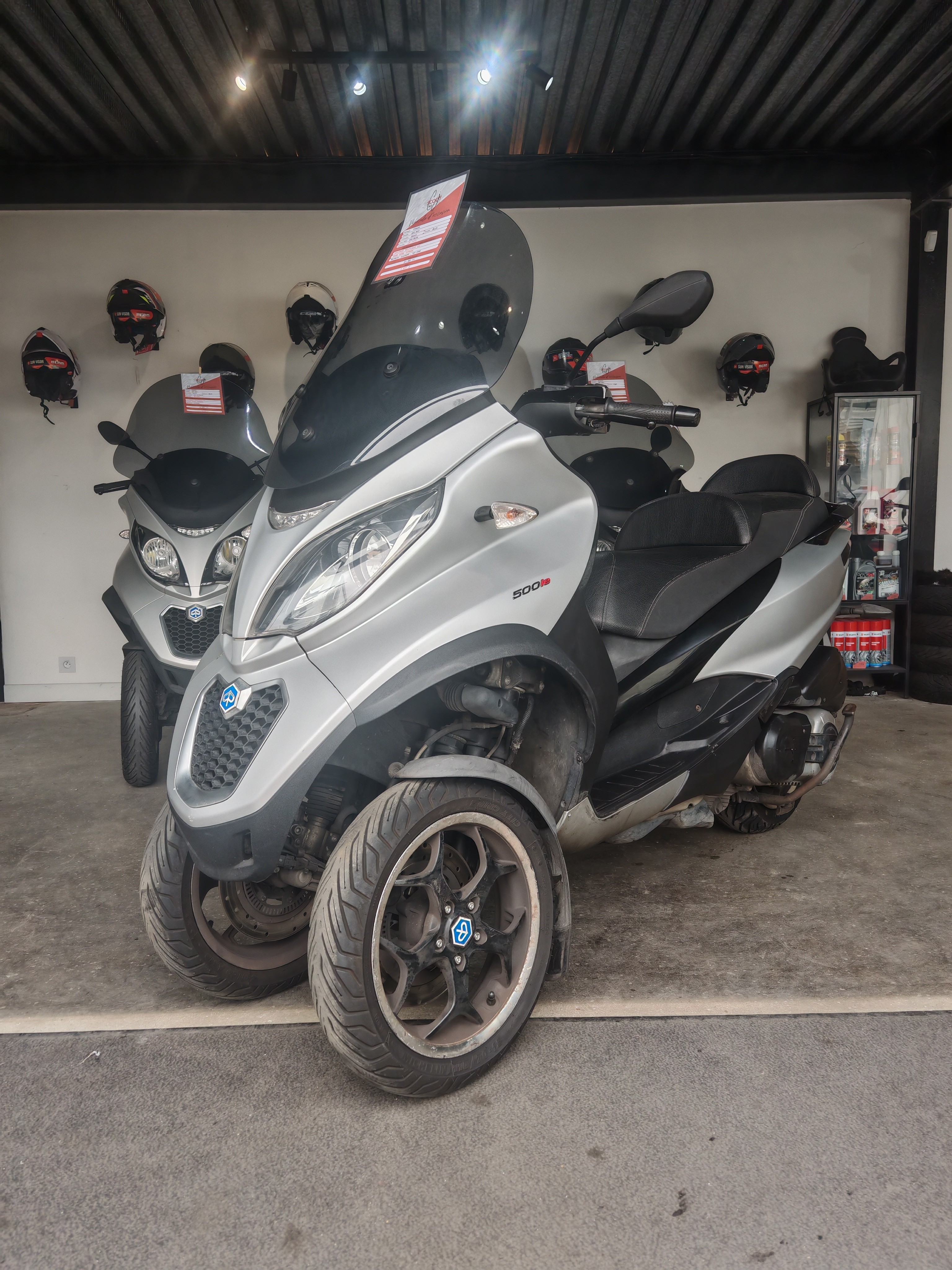 piaggio mp3 500 blanc