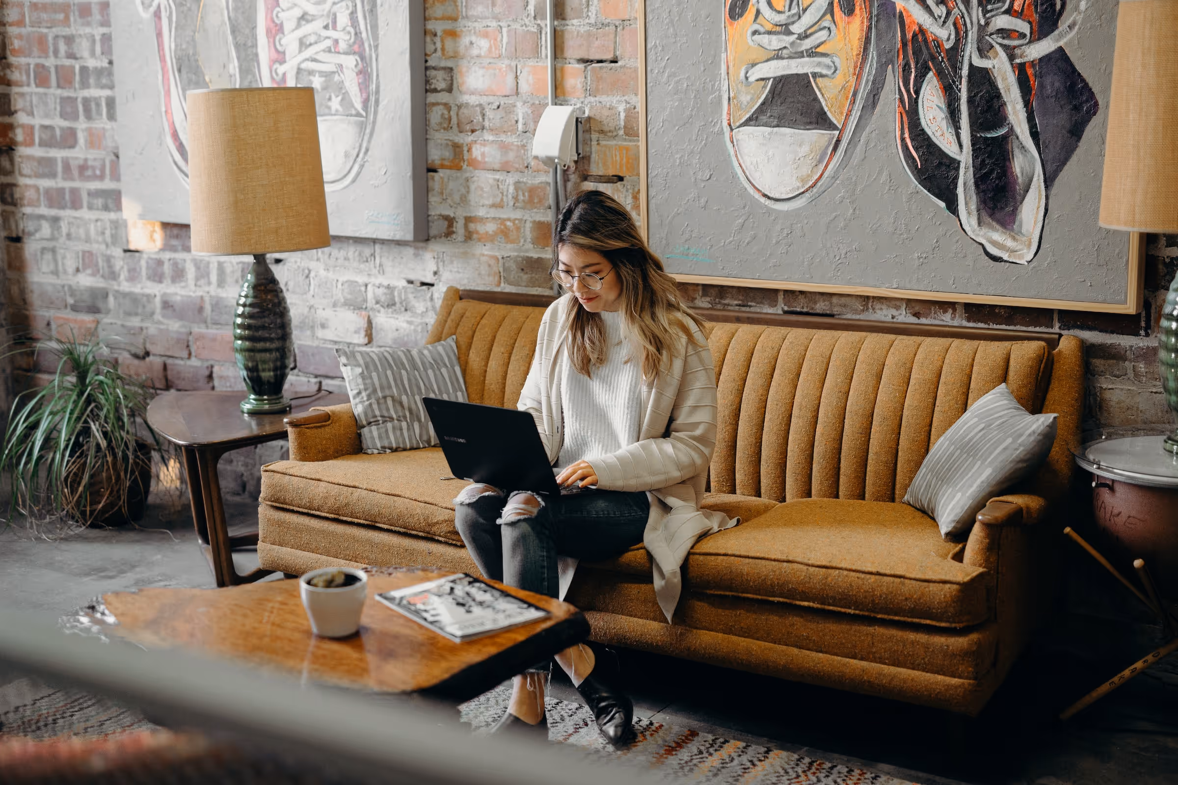 Flodesk vs Mailchimp Email Marketing Comparison 2024 - Twelverays blog