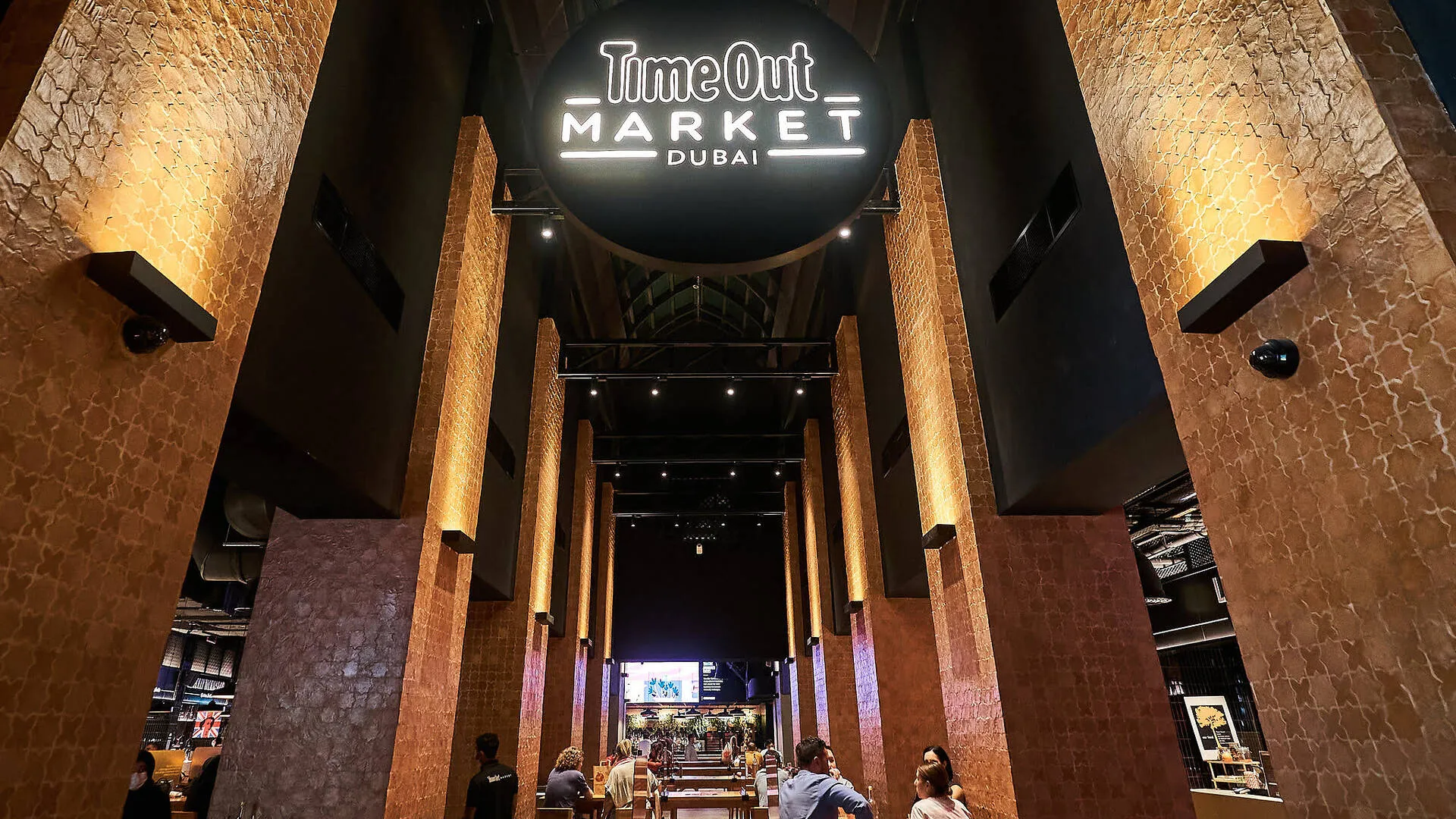 A wide view of the Time Out Market in Dubai, offering a variety of restaurants and coffee shops to work, relax, and unwind after a long day. 