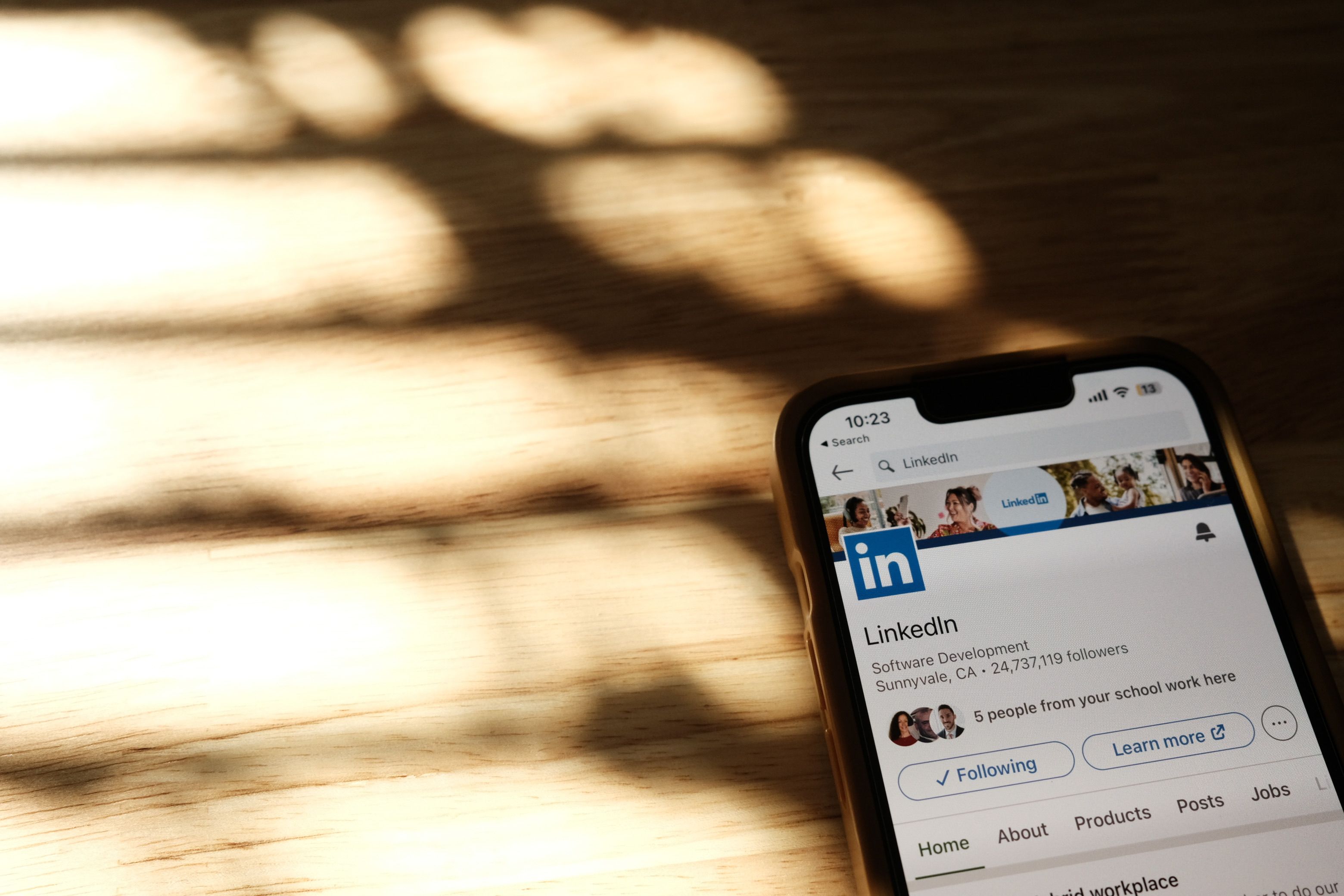 How to structure LinkedIn posts so LLMs cite them