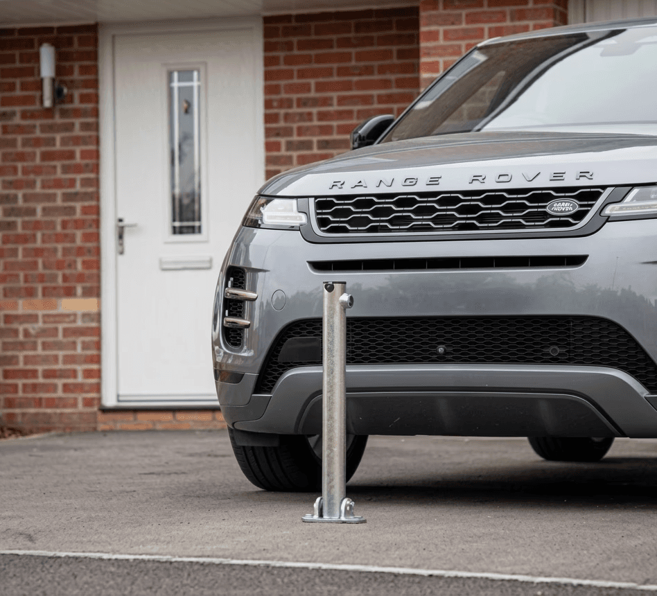 DriveGuard Park Fold-Down Bollard