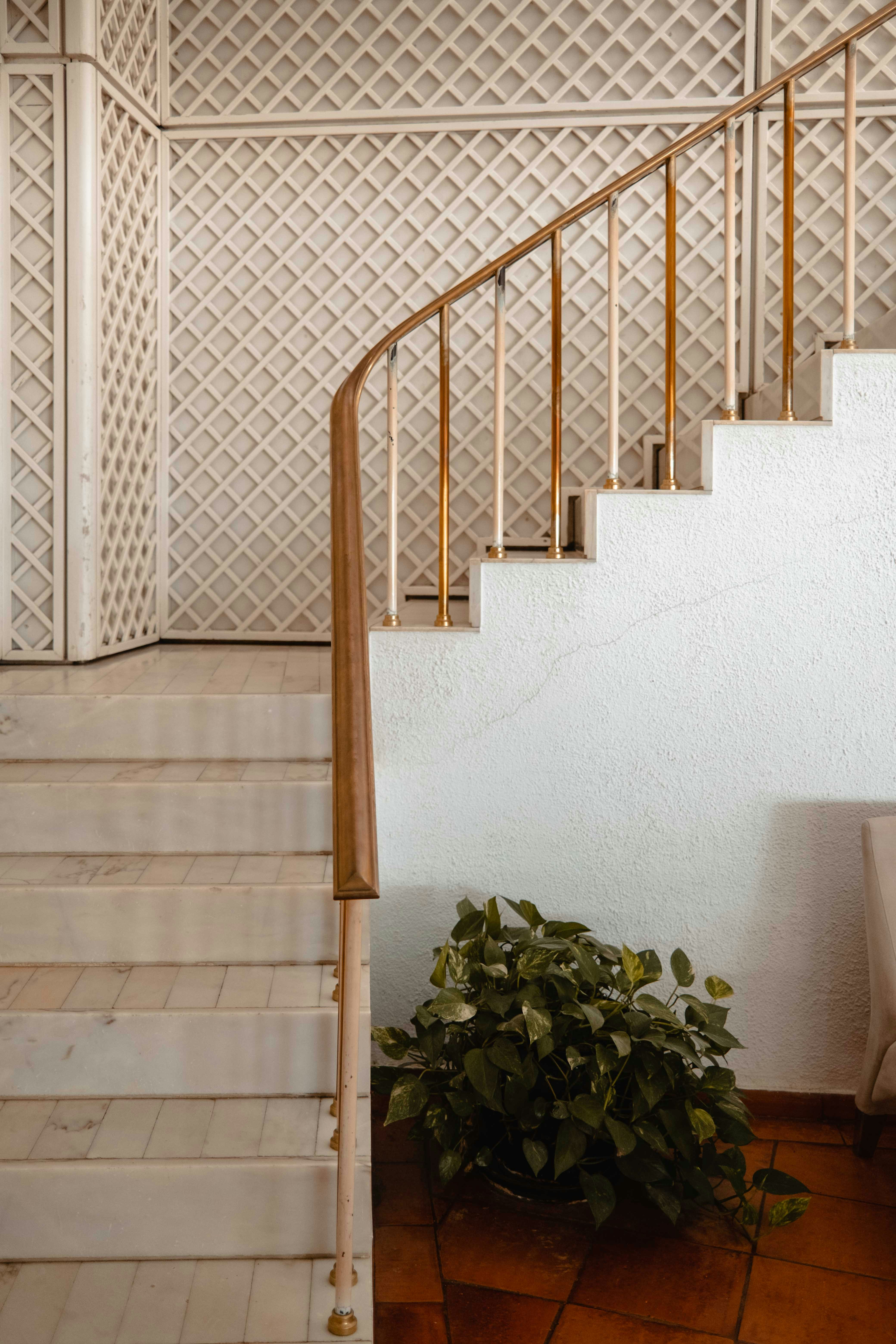 Expert Stairs Installation: Seamless Solutions for Your Home