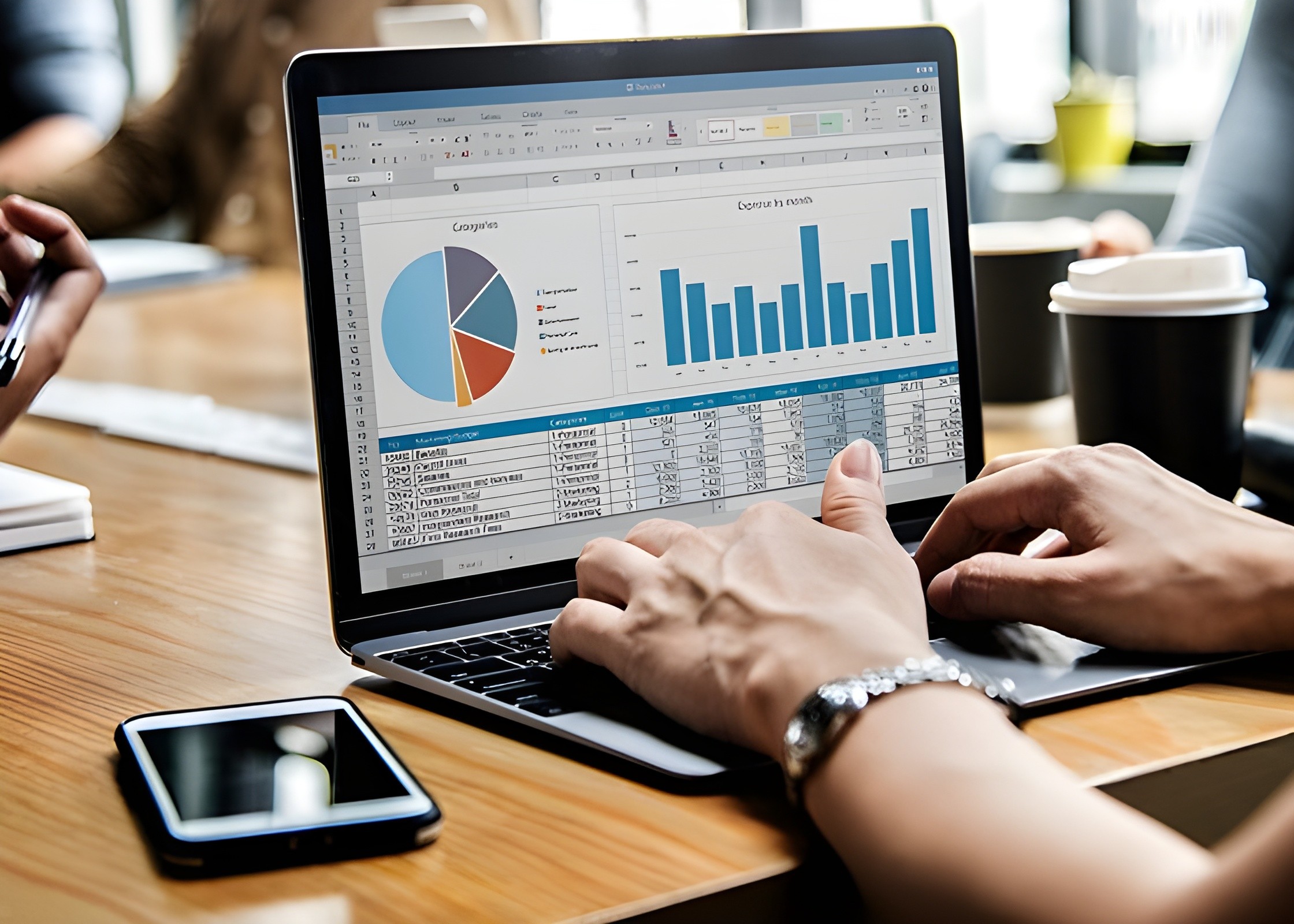 The image illustrates seven business challenges effectively solved through financial data analysis.