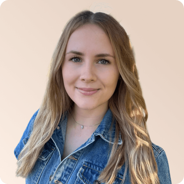 Portrait Julia Greiner von Seiten mit Herz