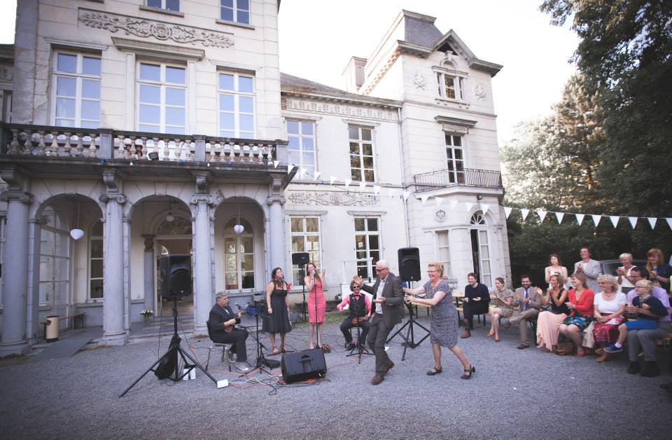 Symbolische ceremonie huwelijk verbintenis