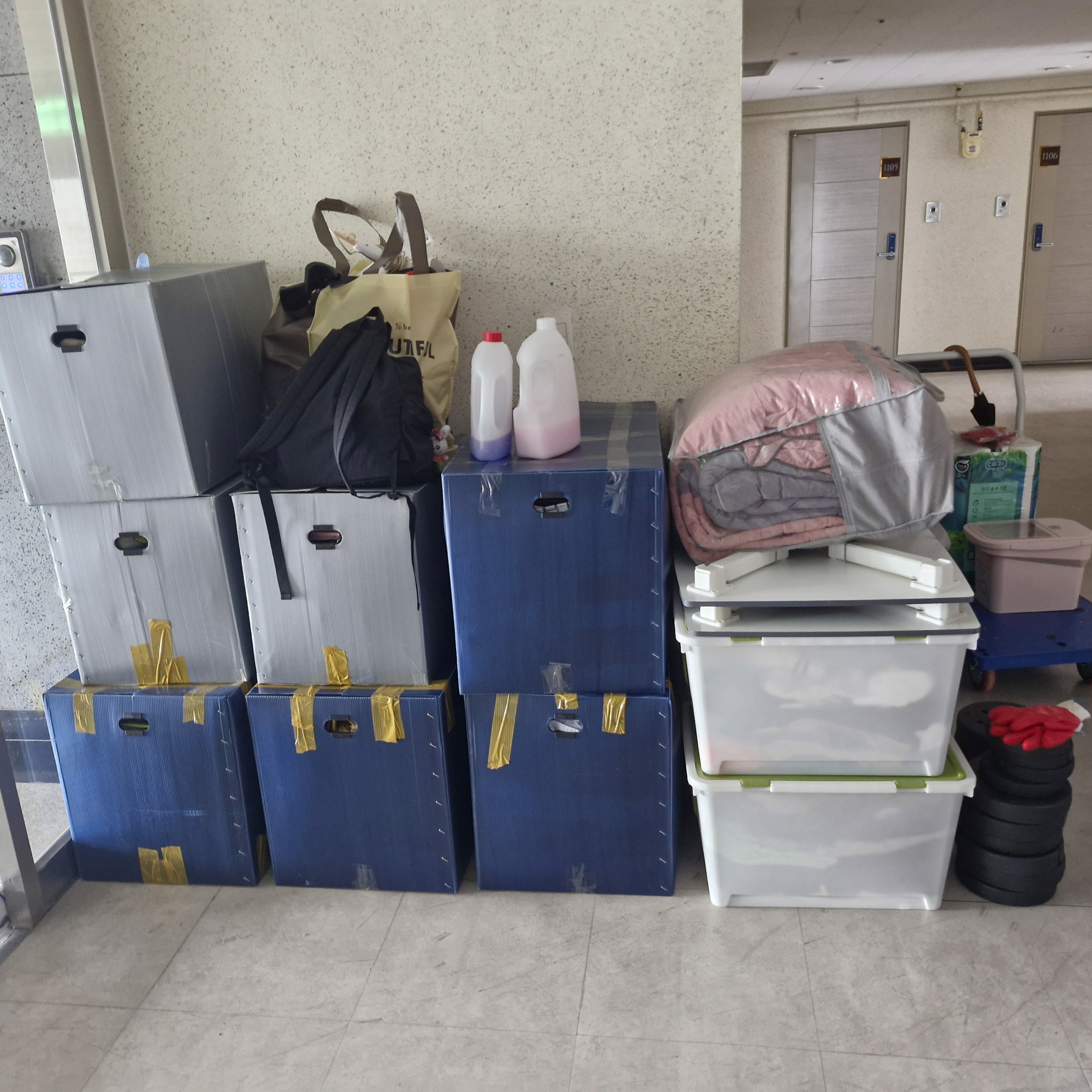 Photo of luxury living room