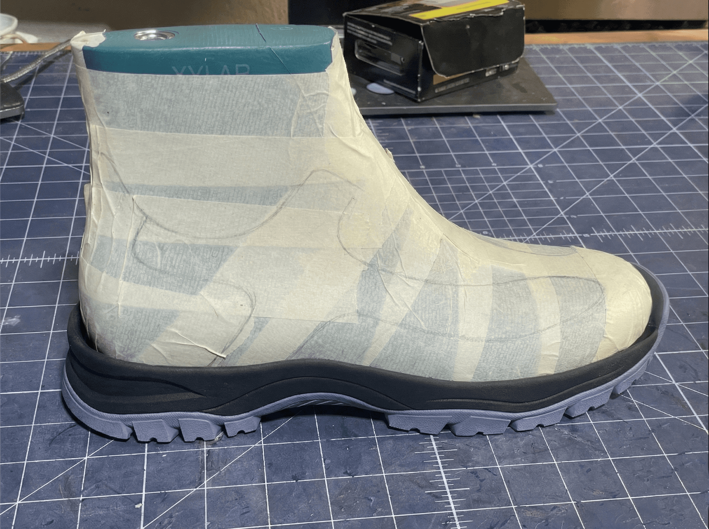 Taped last and pattern development