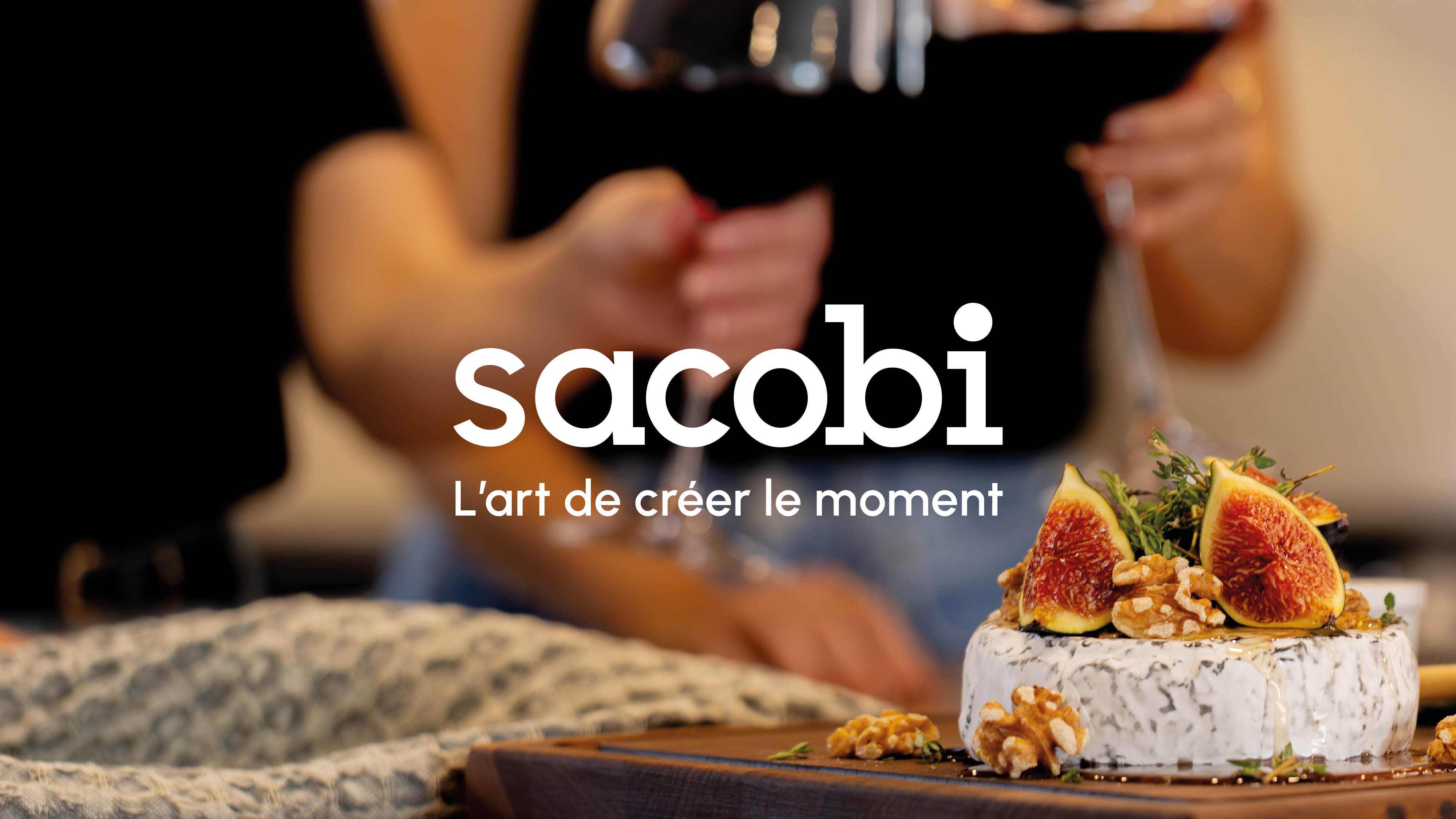 Man wearing VR glasses