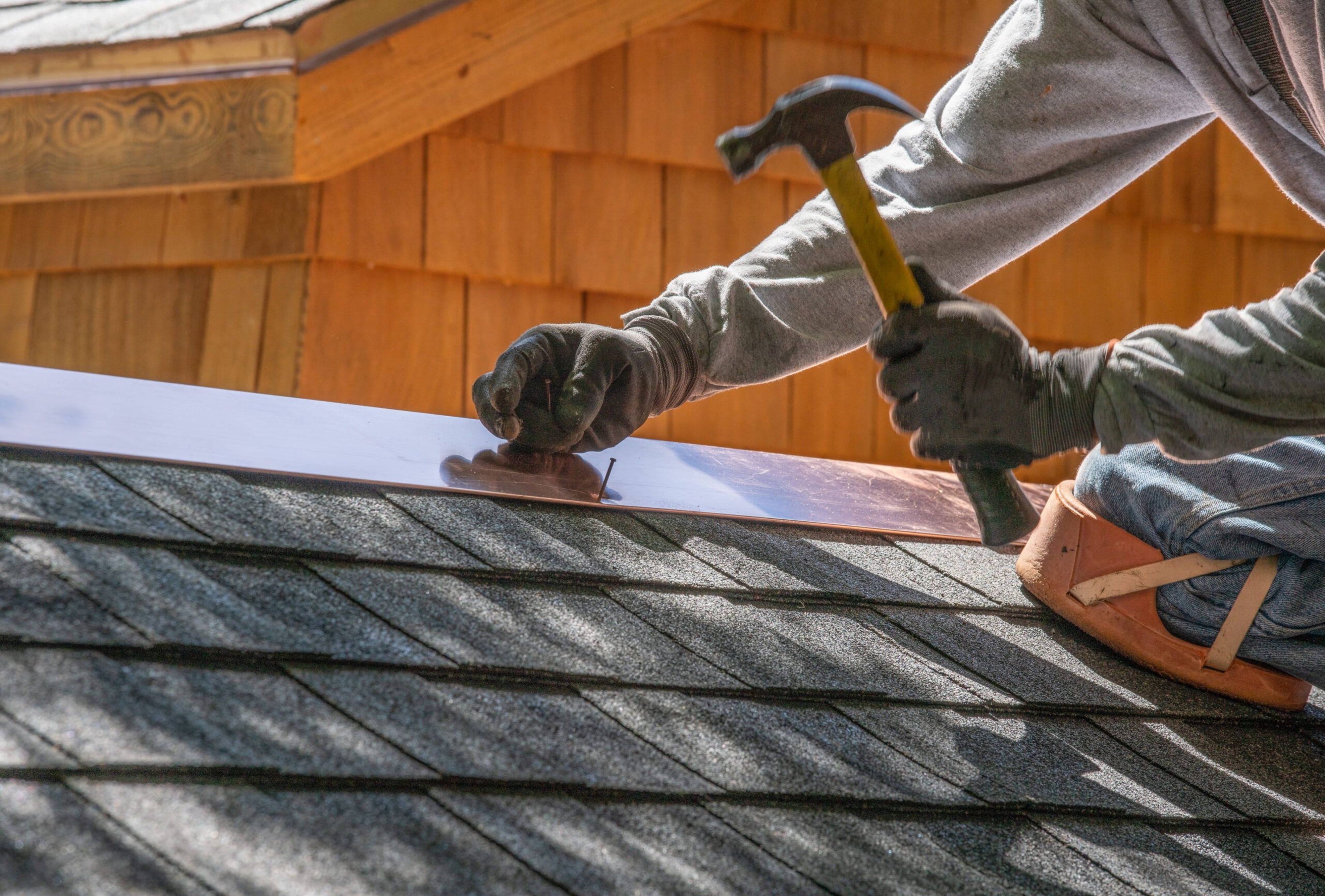 Top-Notch Roof Repair in Federal Way, WA | Contact Kon Exteriors