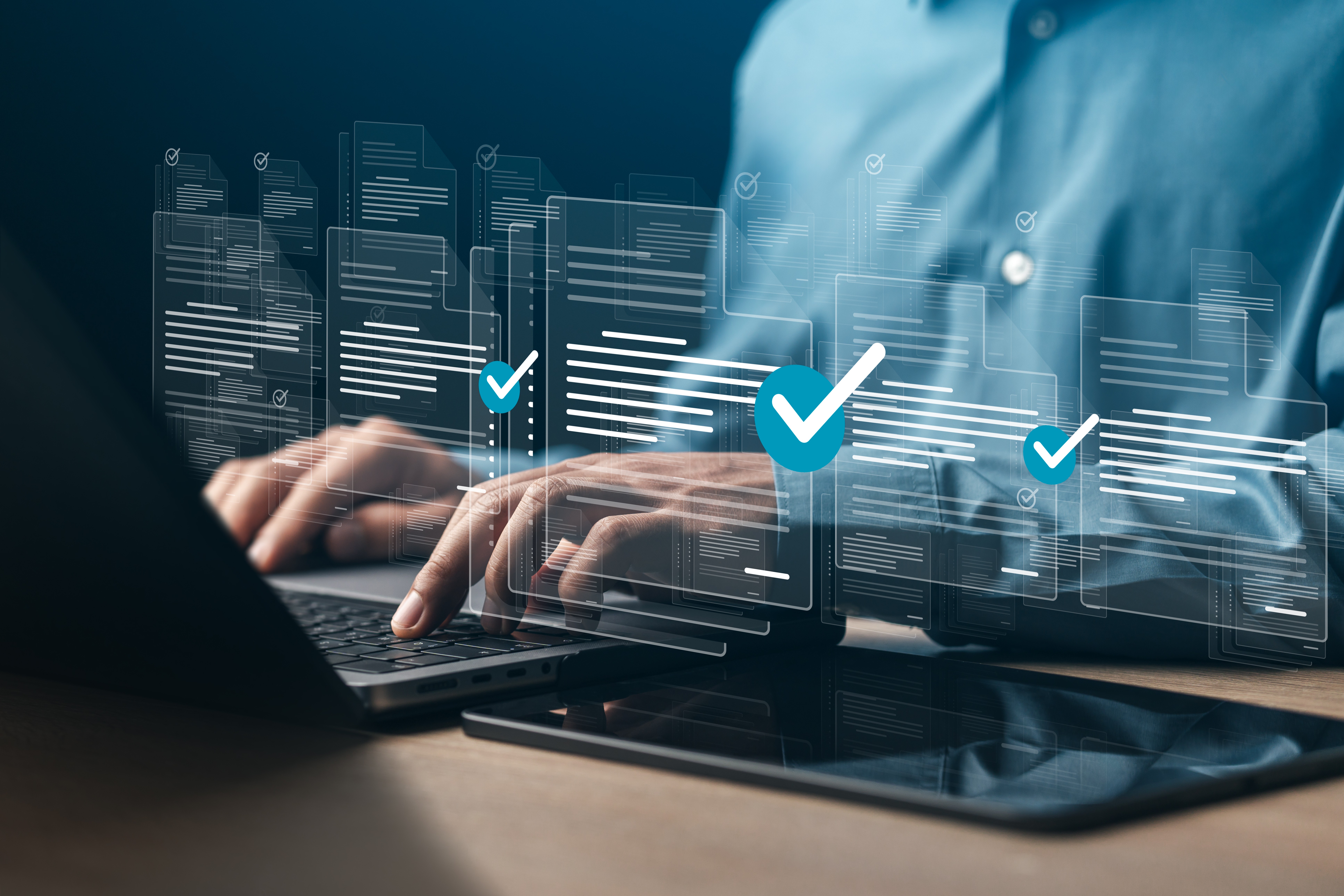 Dekoratives Bild fürs Vertragsmanagement 