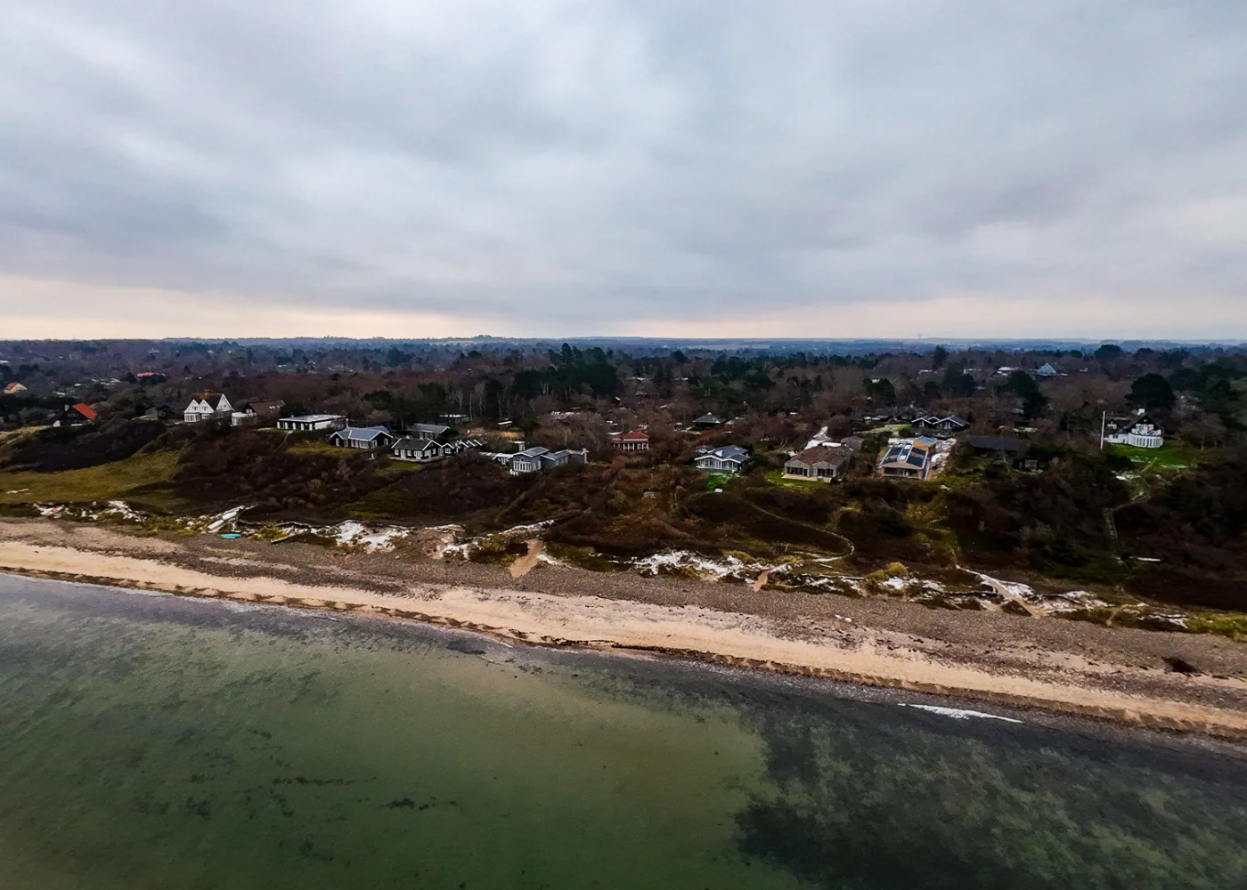 Summer houses in North Zealand by the beach seen from above