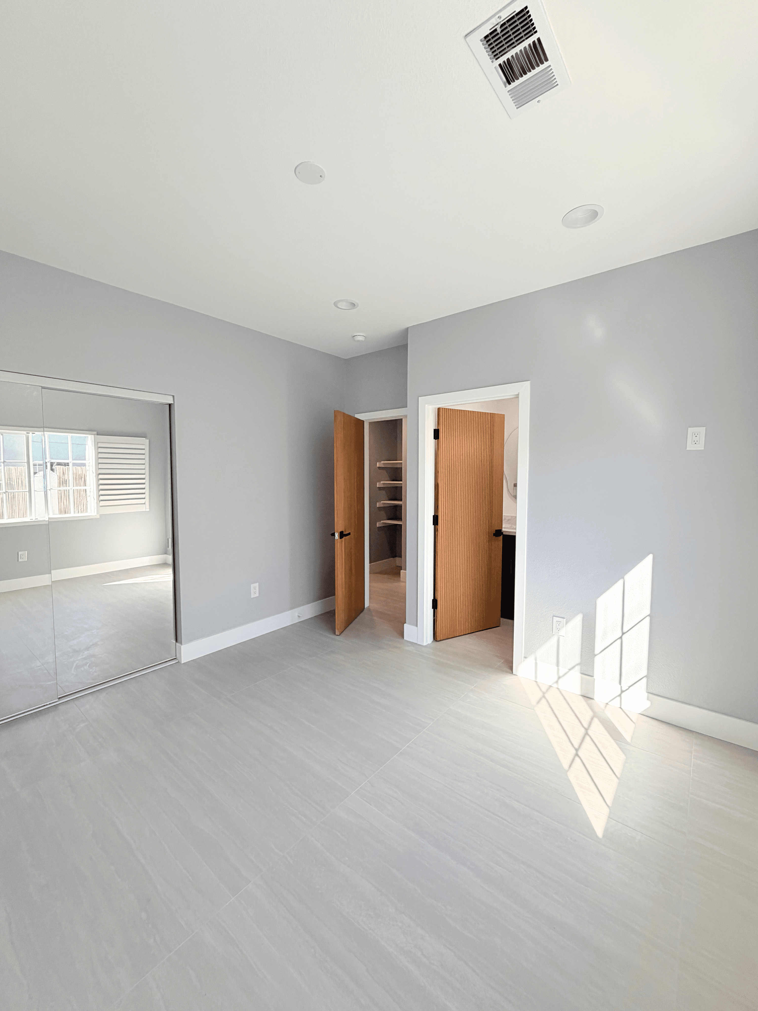 Backyard layout and landscaping around ADU – THP Construction