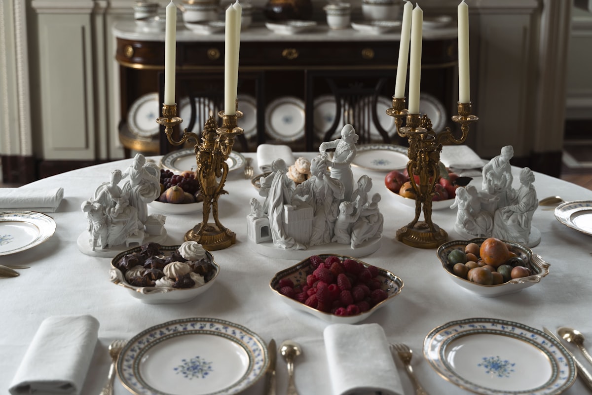 Mesa de restaurante elegante — fidelización de Clientes con Luyoa®Cards