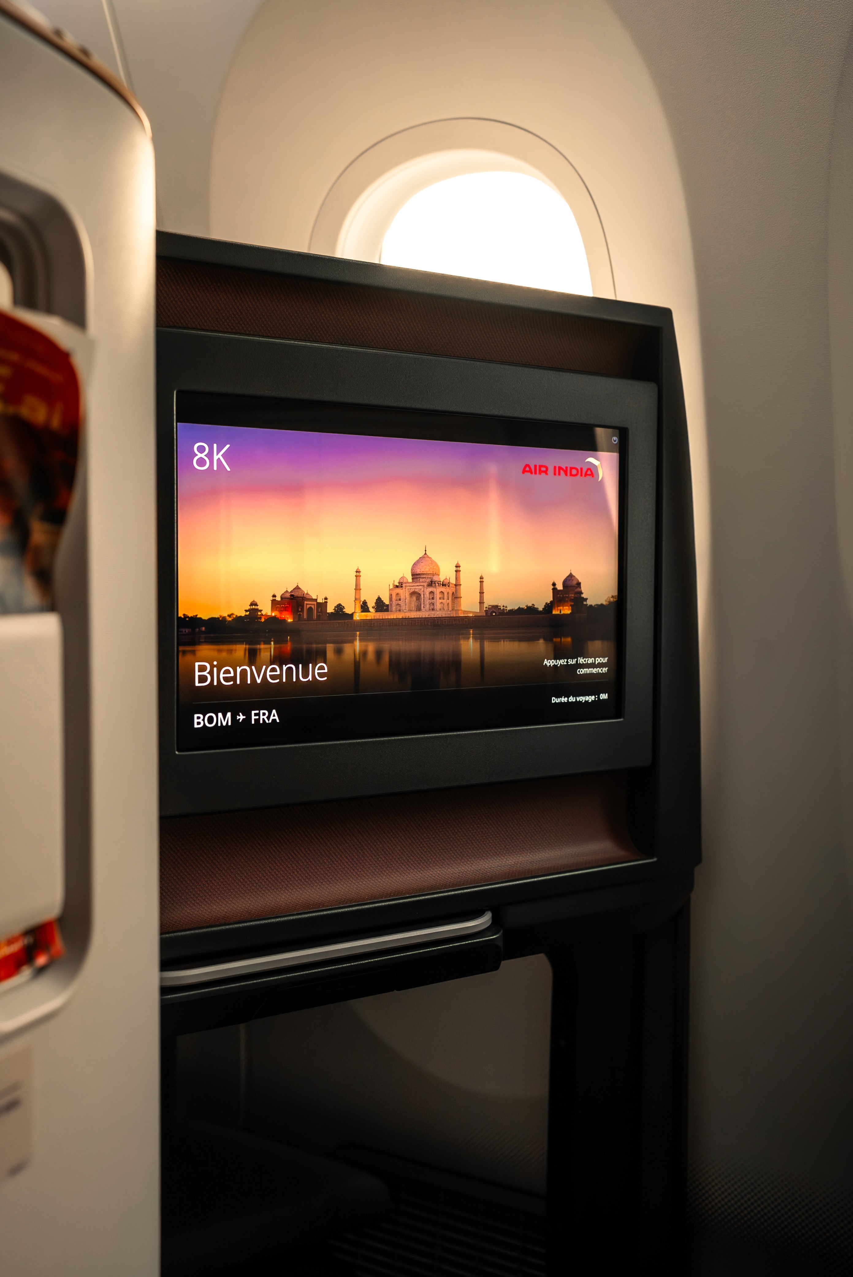 man wearing brown knit crew-neck sweater