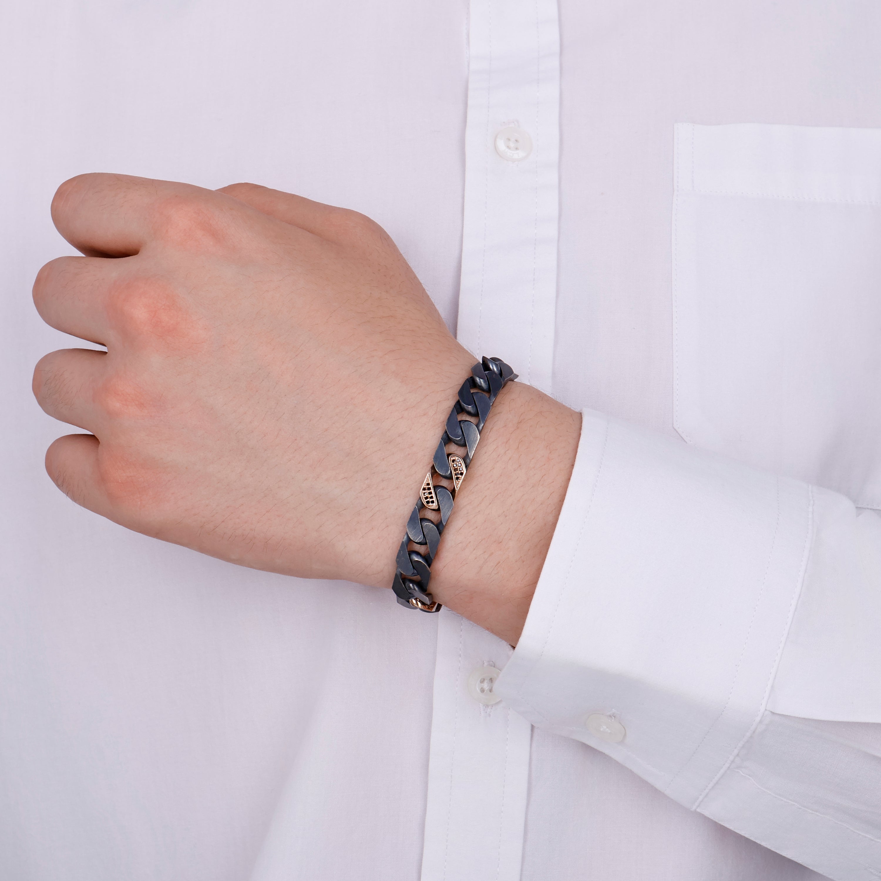 Assos Pırlanta 0.22 Karat Siyah Pırlantalı Rose Altın Erkek Bileklik