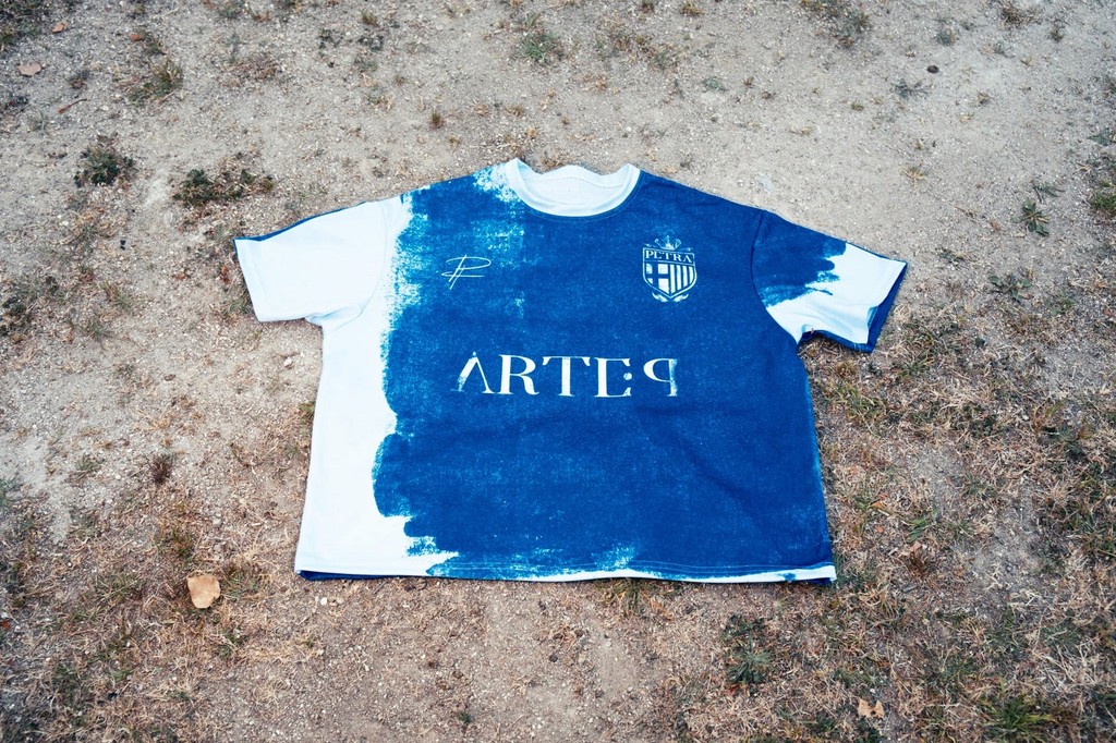 Merchandise design for spanish shirt clothing shop in Vigo Spain