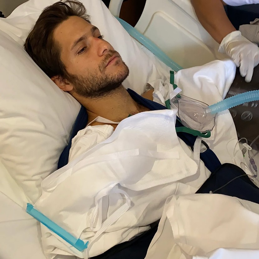 Manu, un hombre después de cirugía