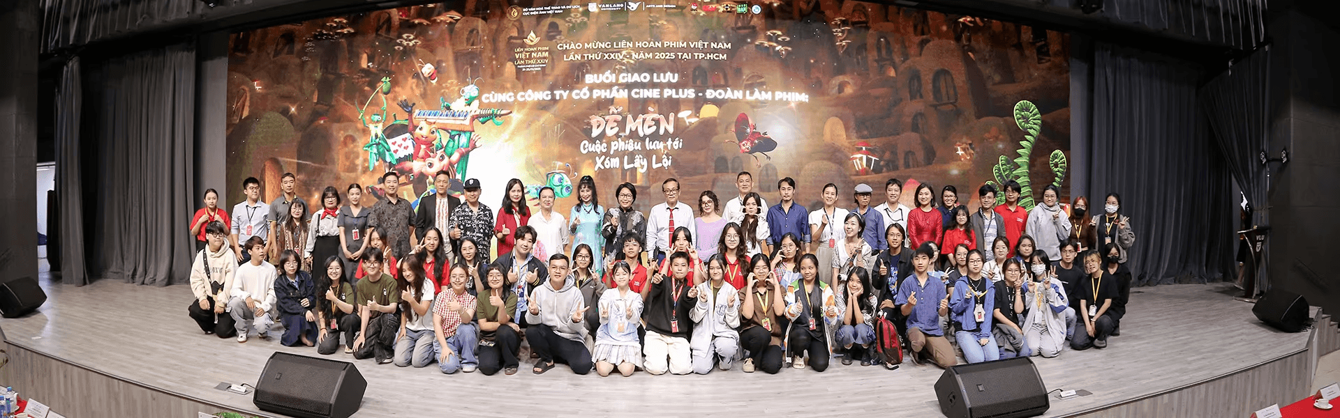 Học kinh nghiệm từ Dế Mèn: Sinh viên Văn Lang khám phá nền kinh tế kể chuyện